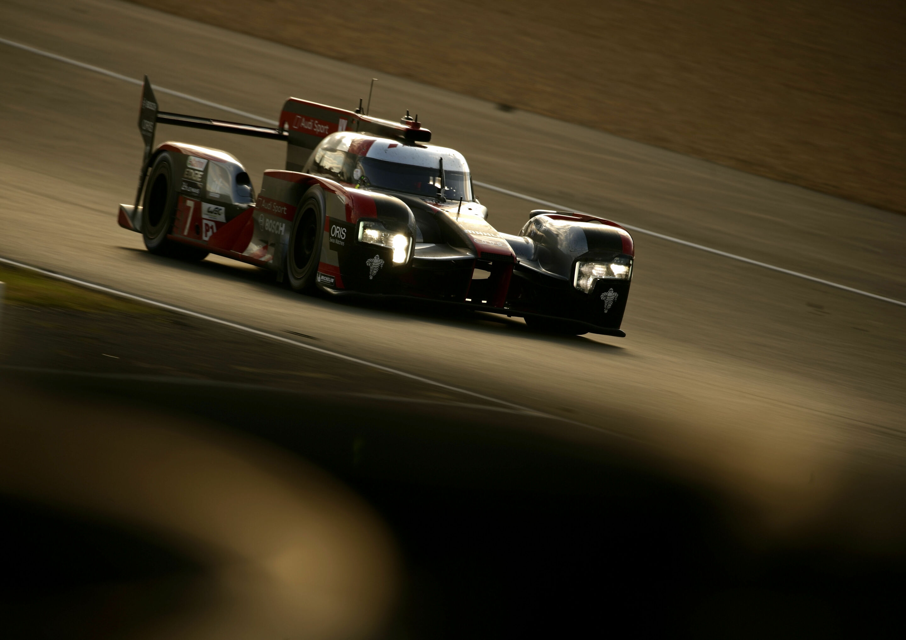 24h Le Mans 2016 - Audi R18 (2016) #7 (Audi Sport Team Joest), Marcel Fässler, André Lotterer, Benoît Tréluyer