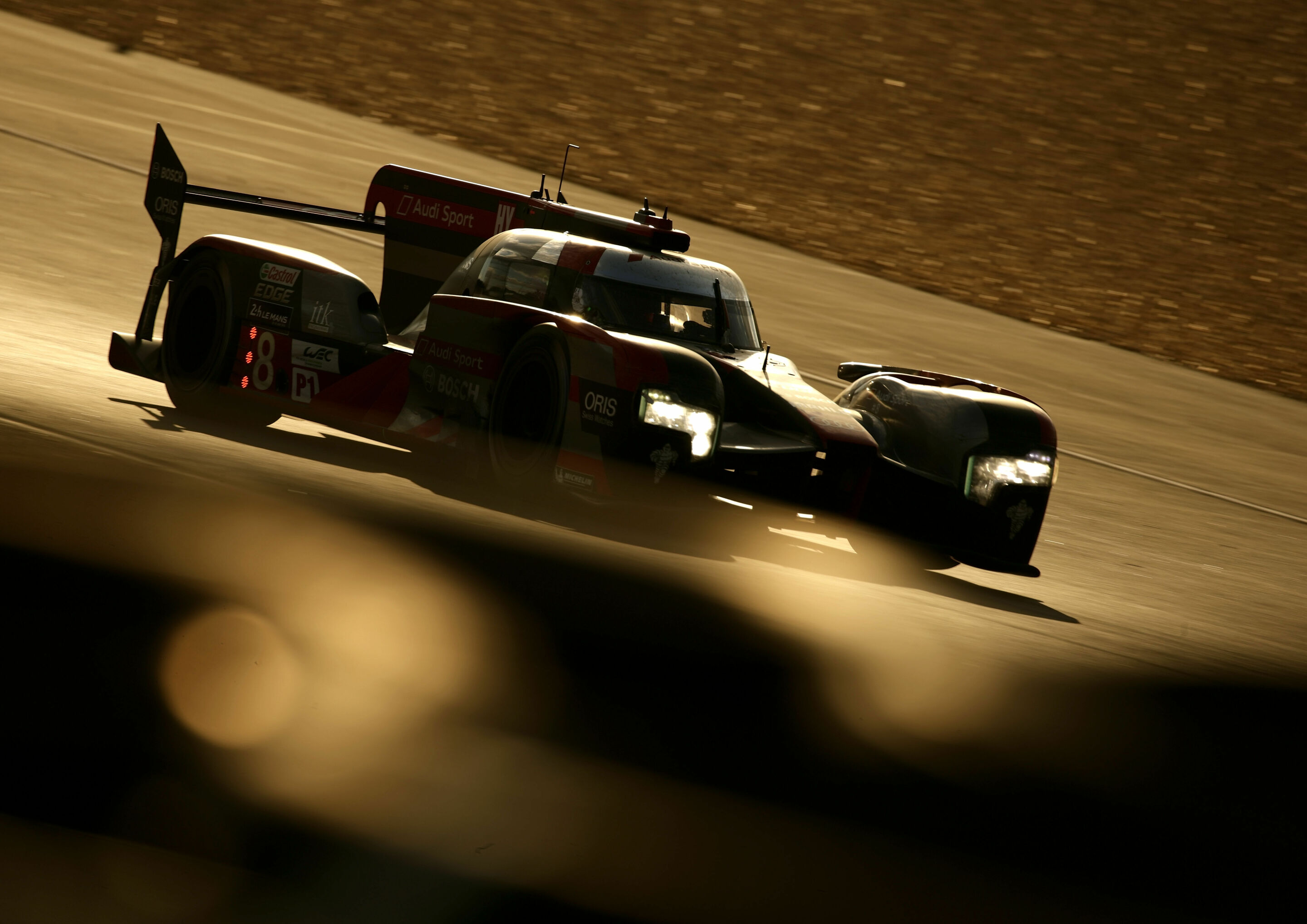 24h Le Mans 2016 - Audi R18 (2016) #8 (Audi Sport Team Joest), Lucas di Grassi, Loïc Duval, Oliver Jarvis