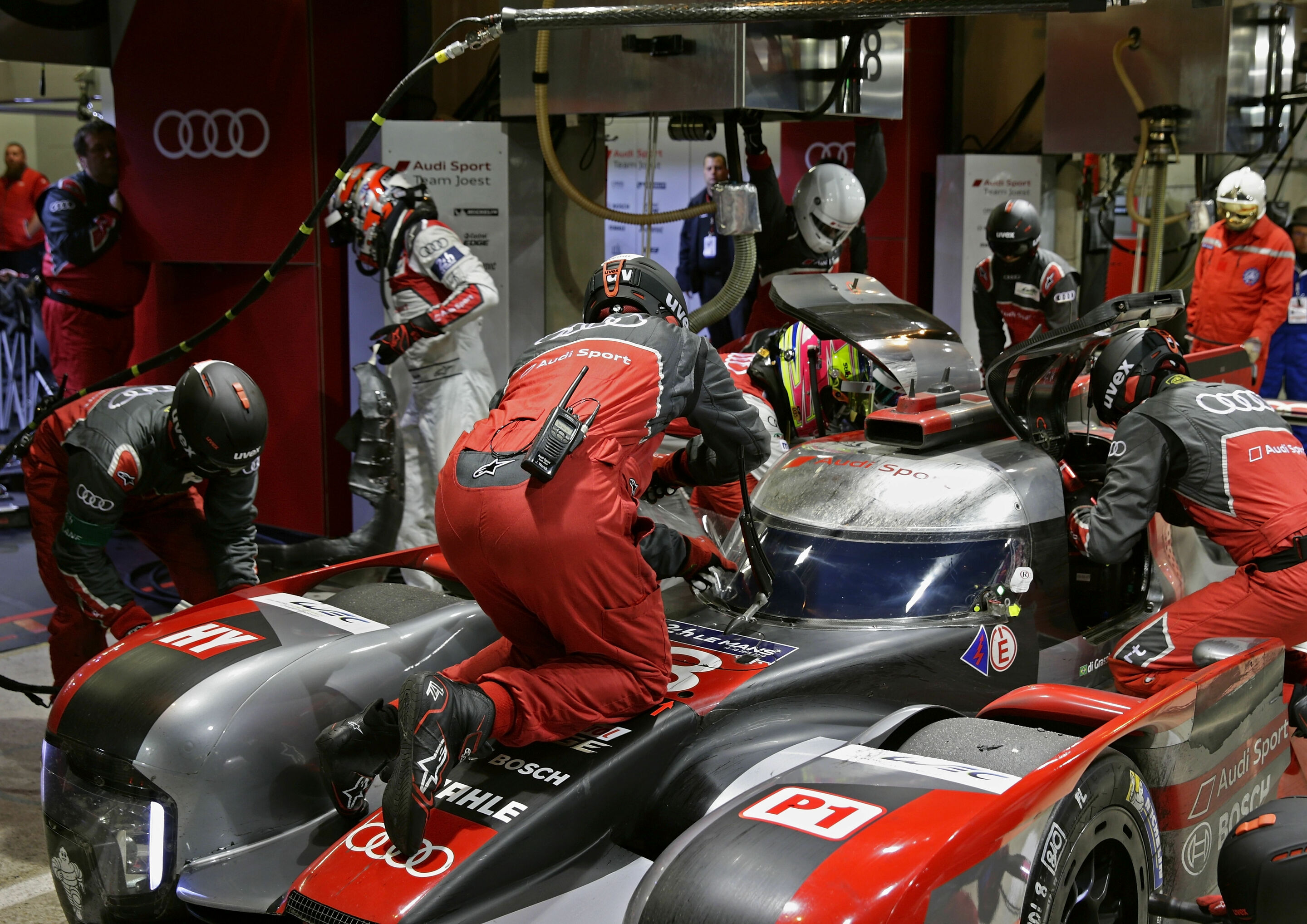 24h Le Mans 2016 - Audi R18 (2016) #8 (Audi Sport Team Joest), Lucas di Grassi, Loïc Duval, Oliver Jarvis