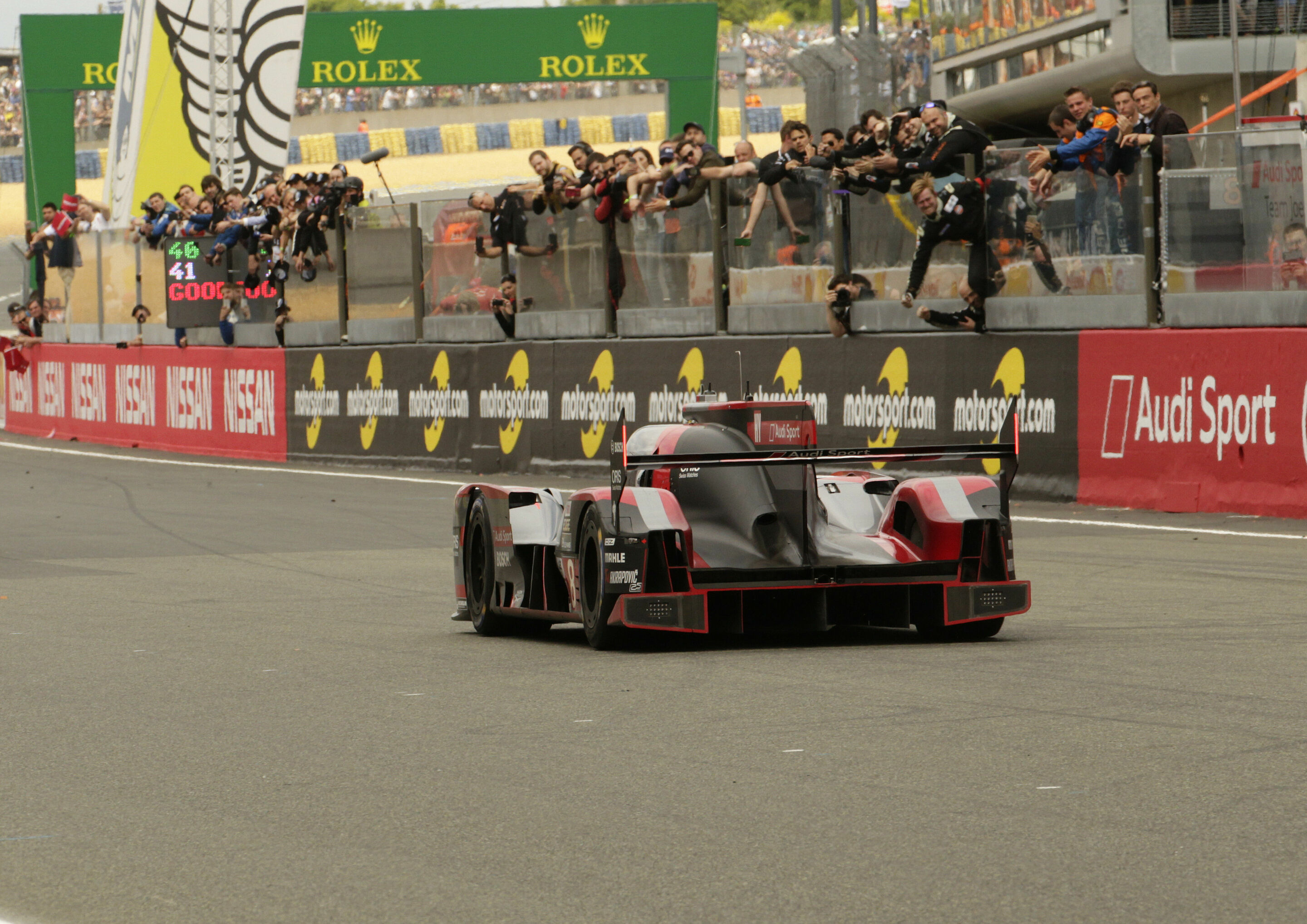 24h Le Mans 2016 - Audi R18 (2016) #8 (Audi Sport Team Joest), Lucas di Grassi, Loïc Duval, Oliver Jarvis