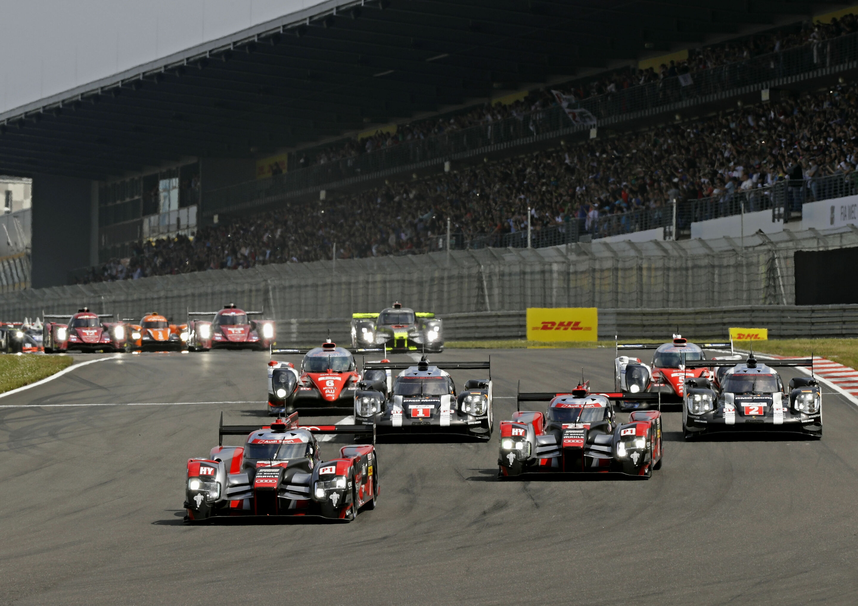 WEC Nürburgring 2016 - Audi R18 (2016) #7 (Audi Sport Team Joest), Marcel Fässler, André Lotterer
Audi R18 (2016) #8 (Audi Sport Team Joest), Lucas di Grassi, Loïc Duval, Oliver Jarvis