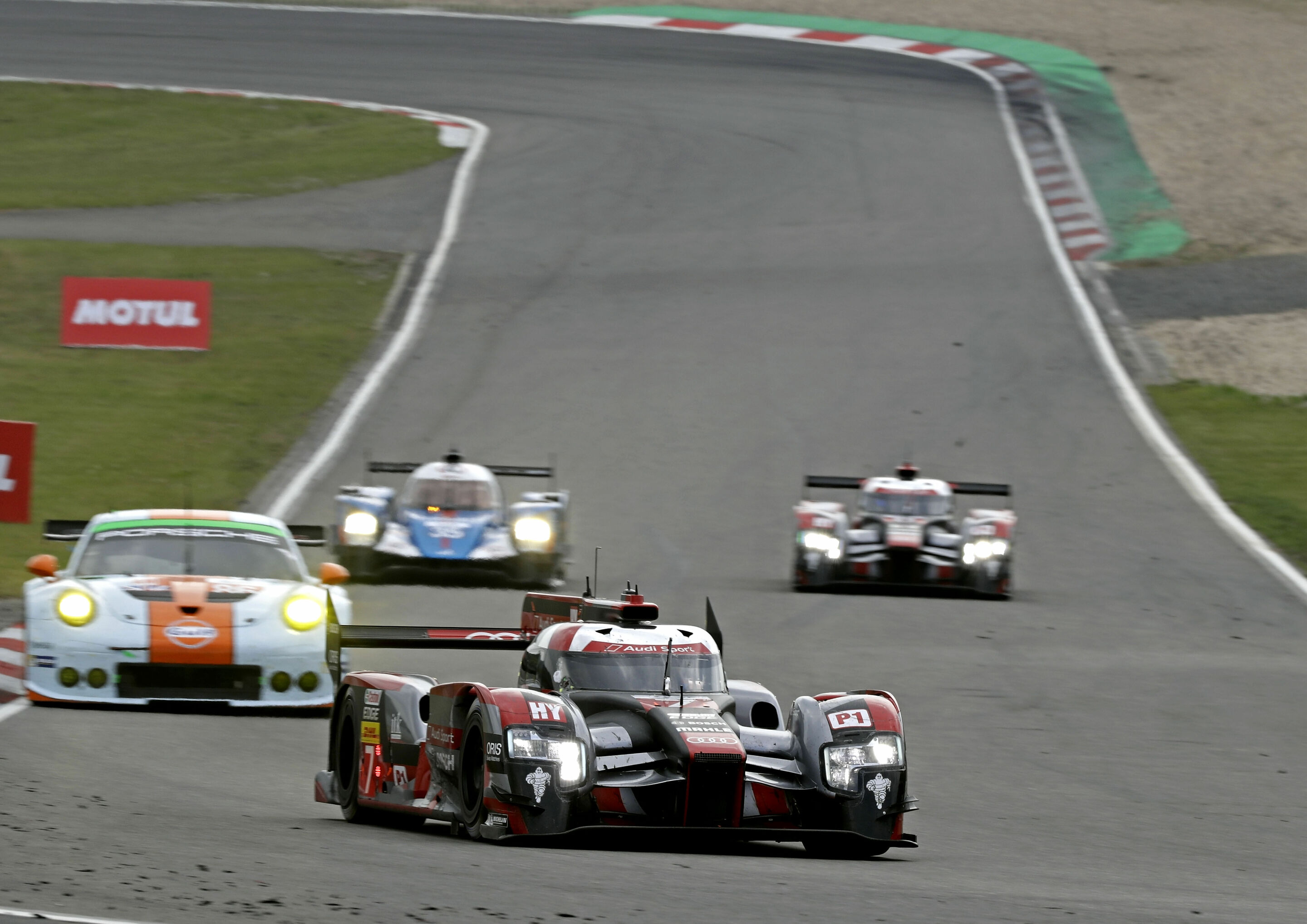 WEC Nürburgring 2016 - Audi R18 (2016) #7 (Audi Sport Team Joest), Marcel Fässler, André Lotterer