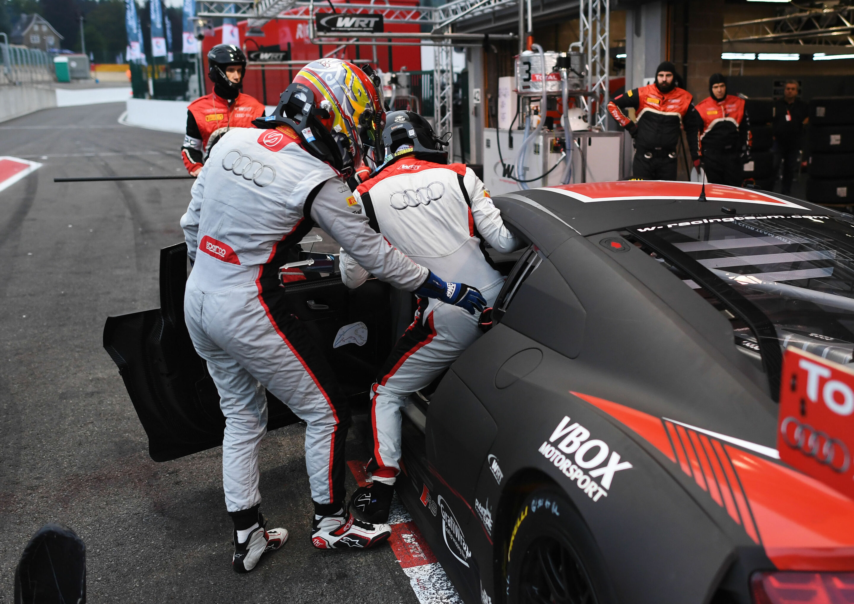 24h Spa 2016 - Audi R8 LMS #2 (Belgian Audi Club Team WRT), Robin Frijns/Stuart Leonard/Michael Meadows