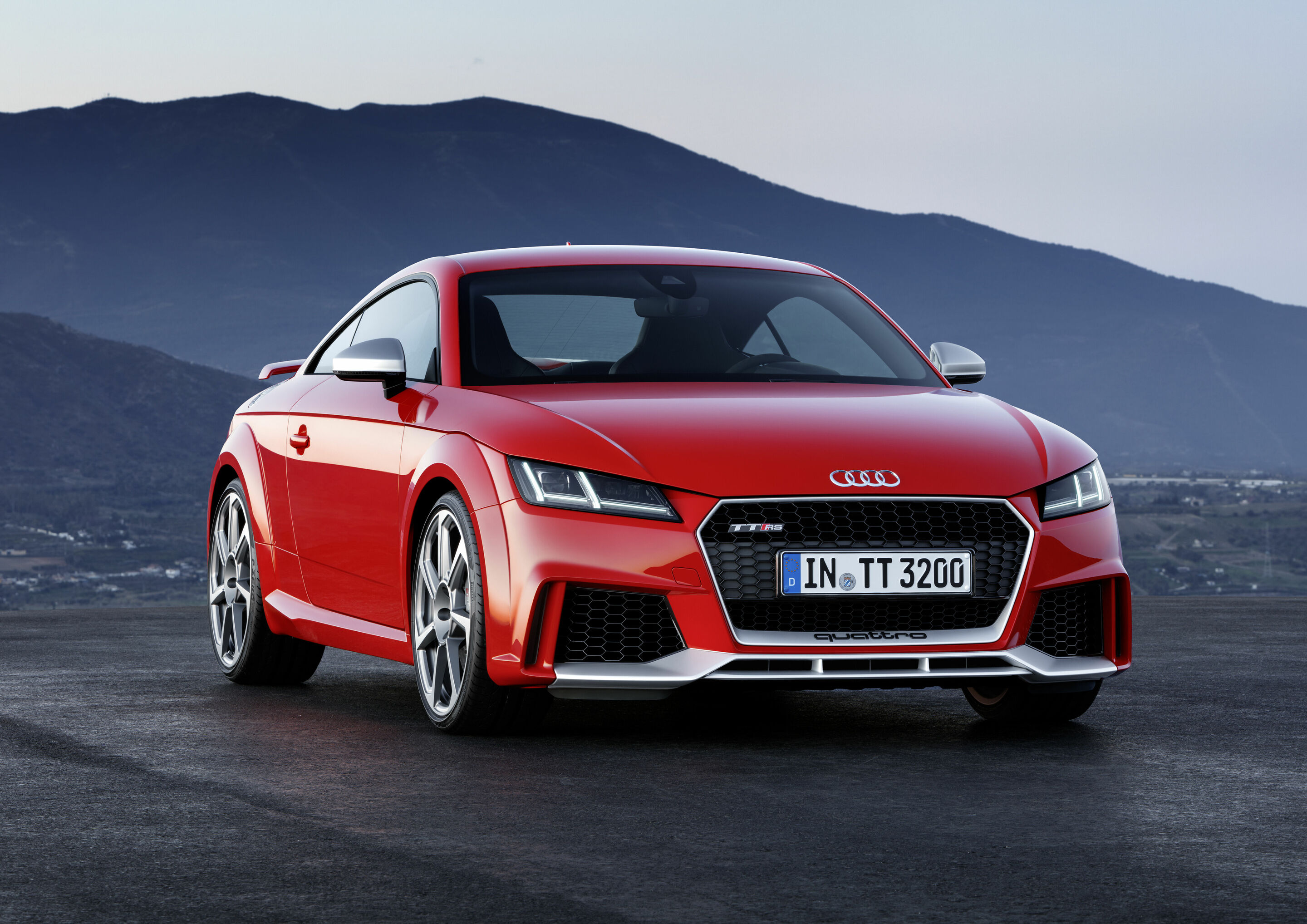 Audi TT RS Coupé (2016) - Static photo, Colour: Catalunya Red