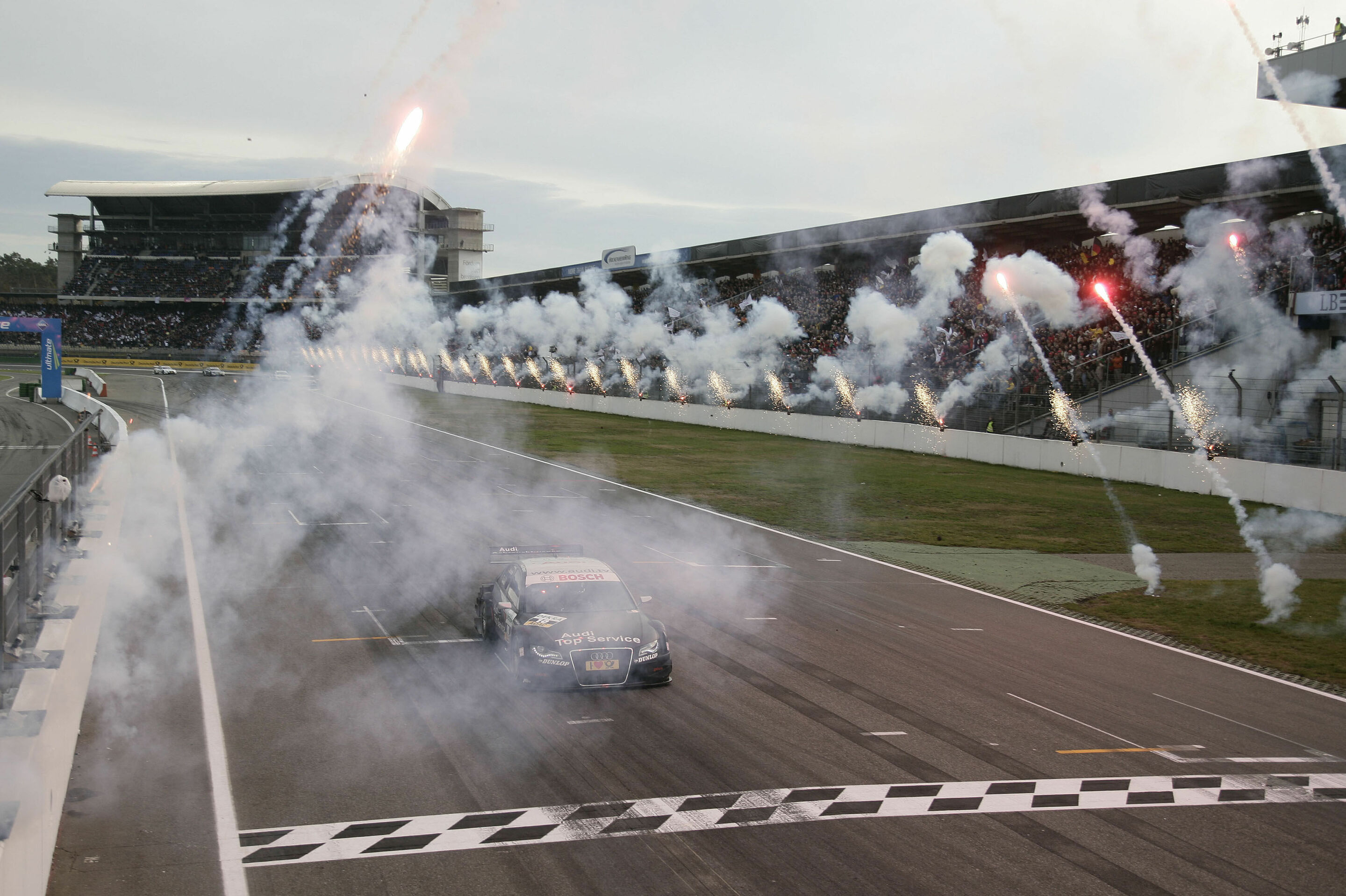 Timo Scheider - 2008: Timo Scheider DTM-Champion