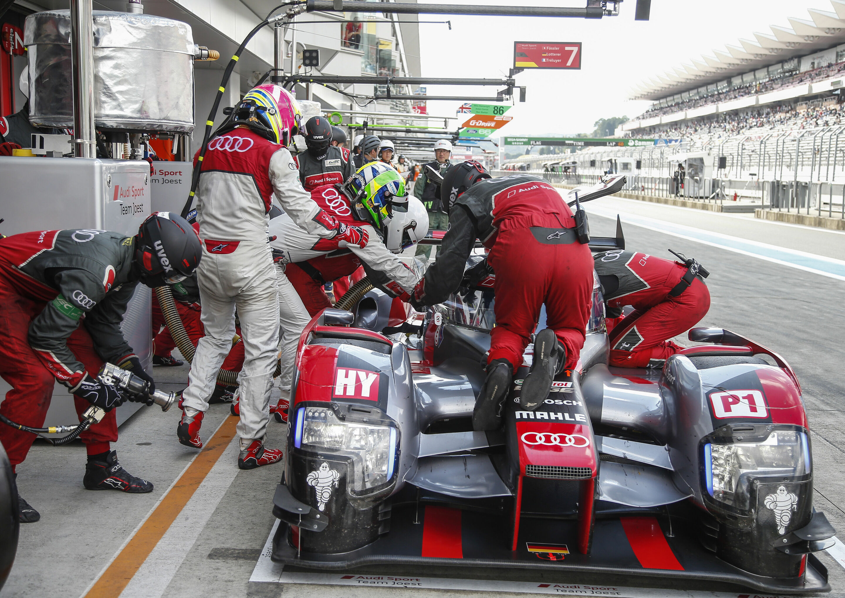 WEC Fuji 2016 - Audi R18 (2016) #8 (Audi Sport Team Joest), Lucas di Grassi, Loïc Duval, Oliver Jarvis