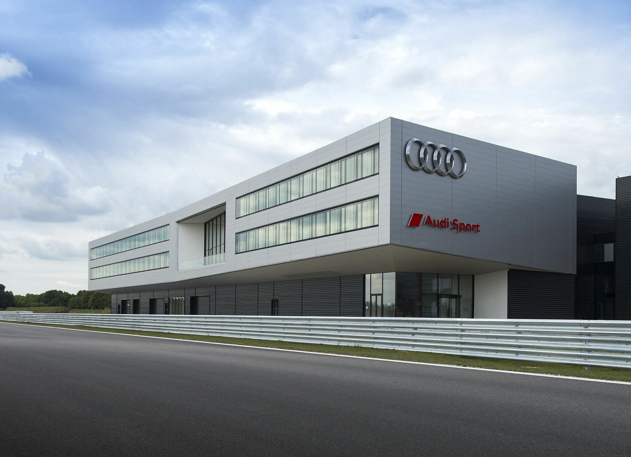 Audi Sport Neuburg - Competence Center Motorsport in Neuburg