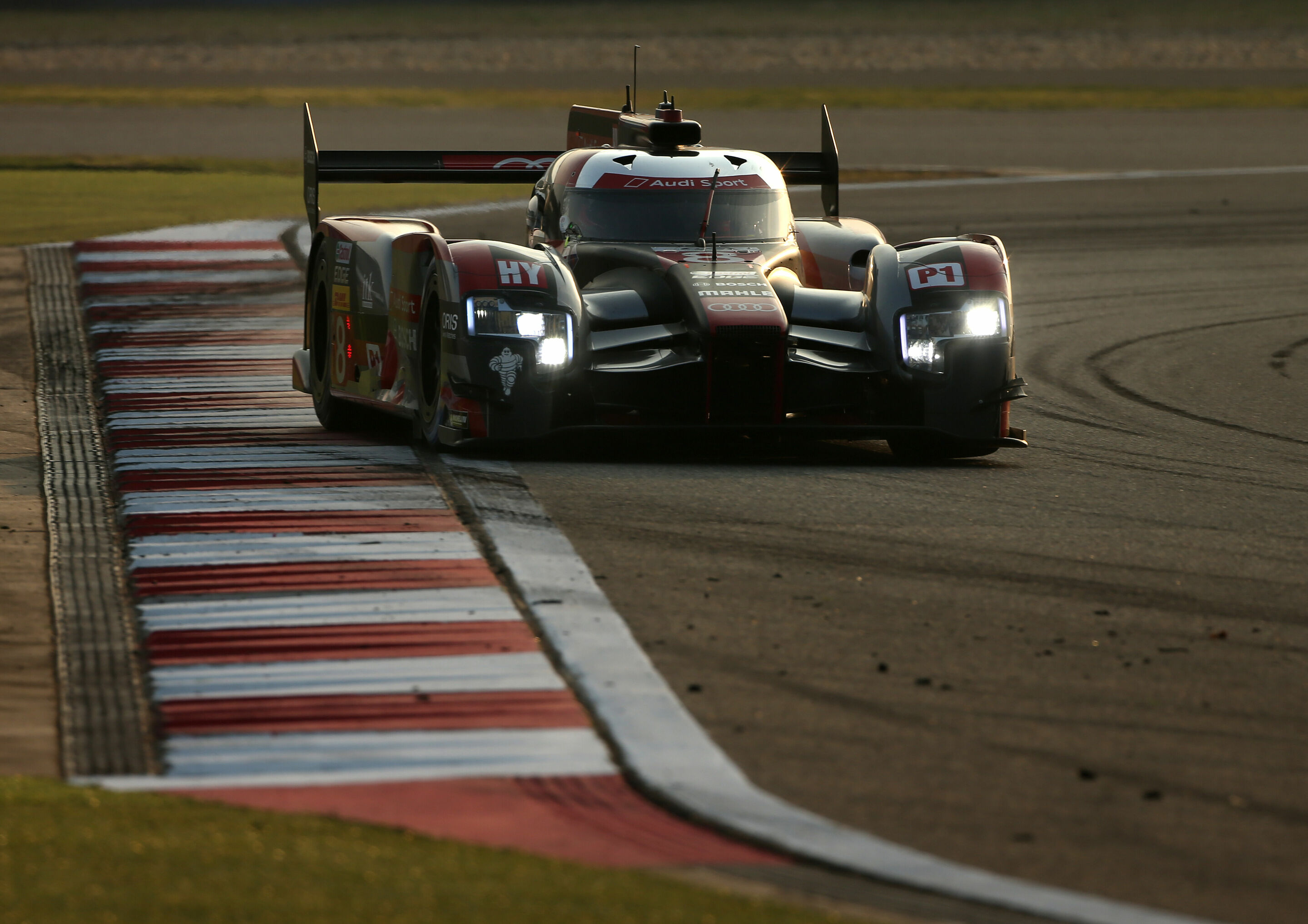 WEC Shanghai 2016 - Audi R18 (2016) #8 (Audi Sport Team Joest), Lucas di Grassi, Loïc Duval, Oliver Jarvis