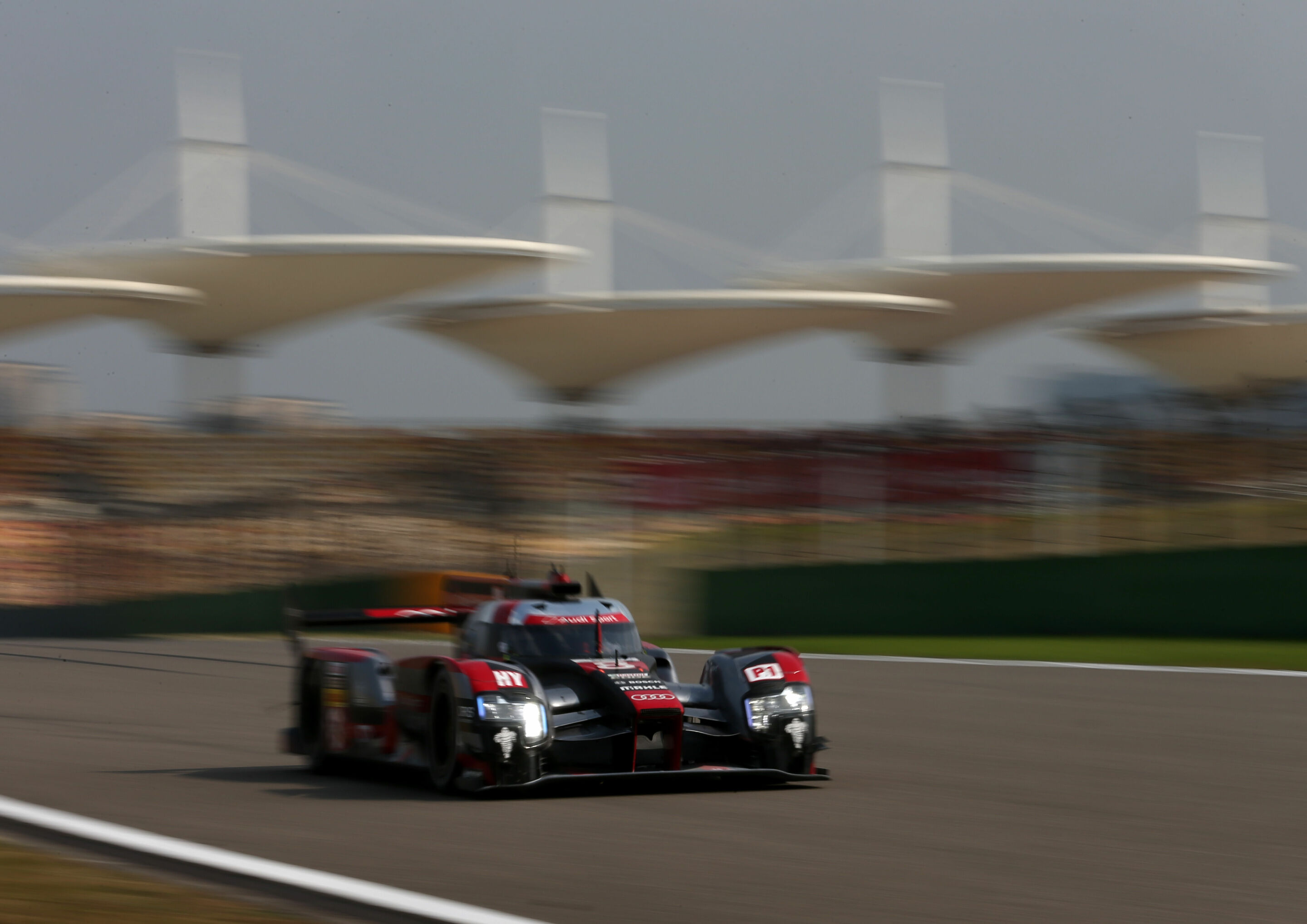 WEC Shanghai 2016 - Audi R18 (2016) #8 (Audi Sport Team Joest), Lucas di Grassi, Loïc Duval, Oliver Jarvis
