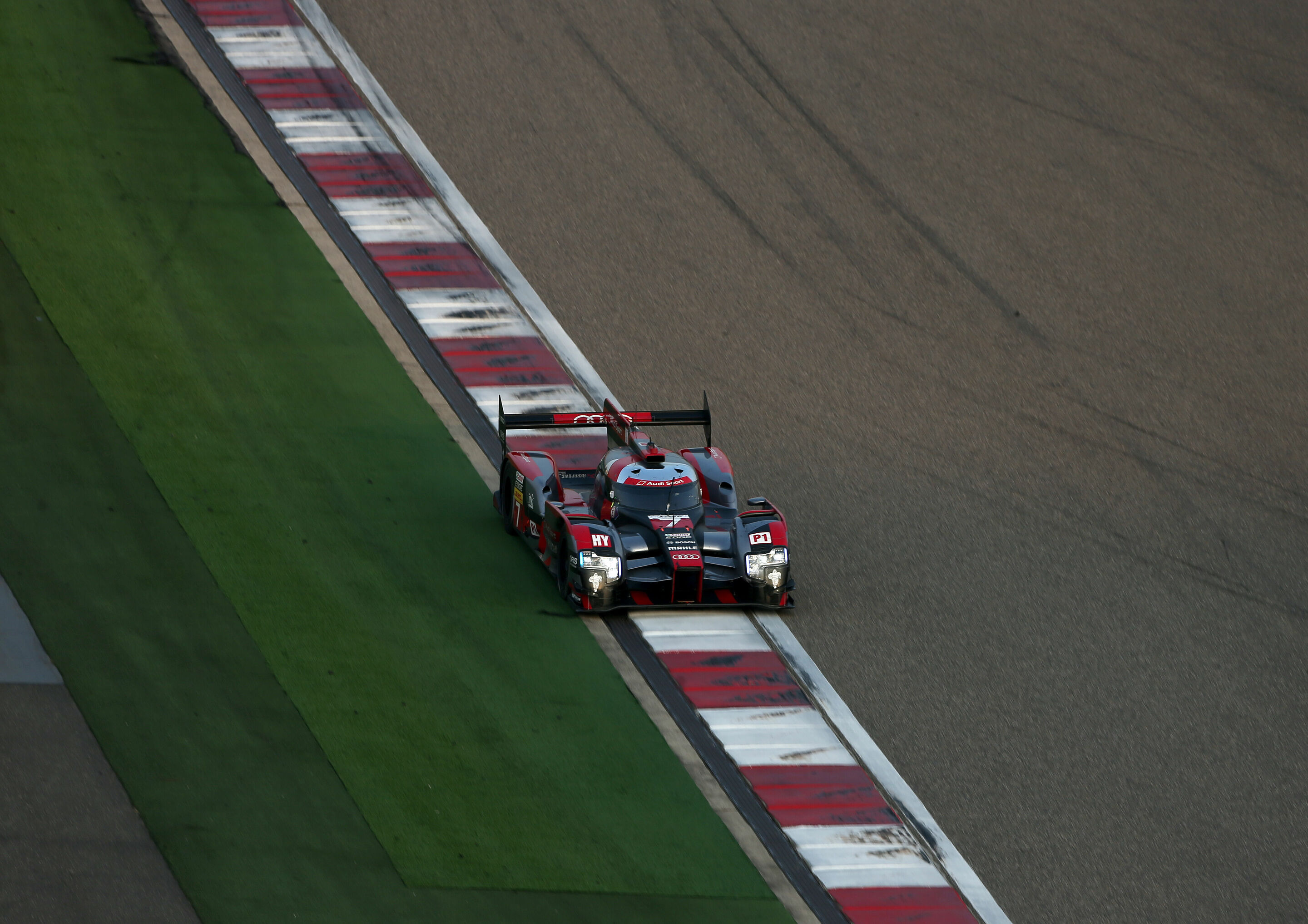 WEC Shanghai 2016 - Audi R18 (2016) #7 (Audi Sport Team Joest), Marcel Fässler, André Lotterer, Benoît Tréluyer