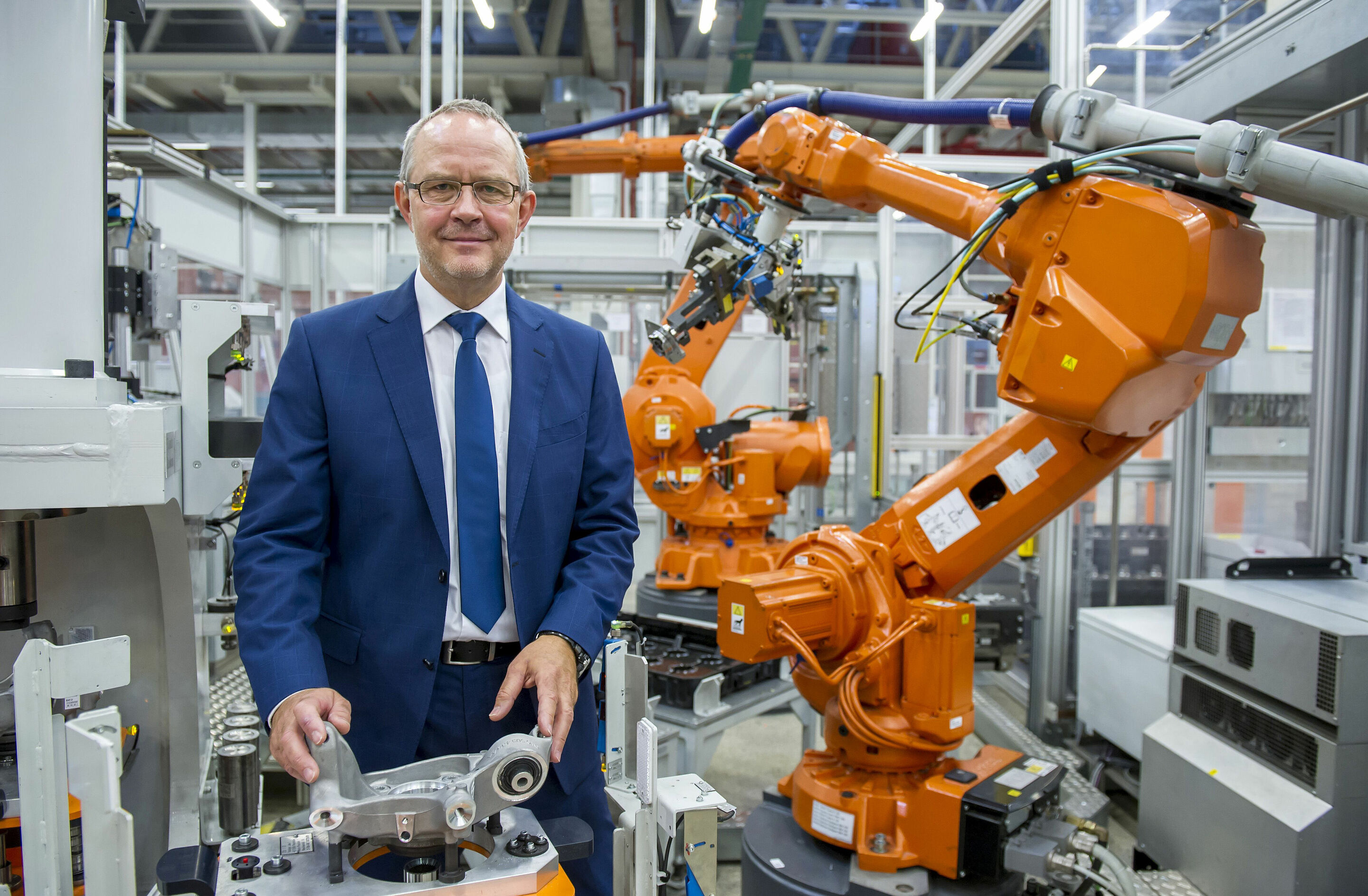 Audi production in Münchsmünster in full swing - Thomas Sukowski is Head of Component Manufacturing in Münchsmünster since June 2016: “Münchsmünster production site is an important pillar of sustainable and intelligent production.”