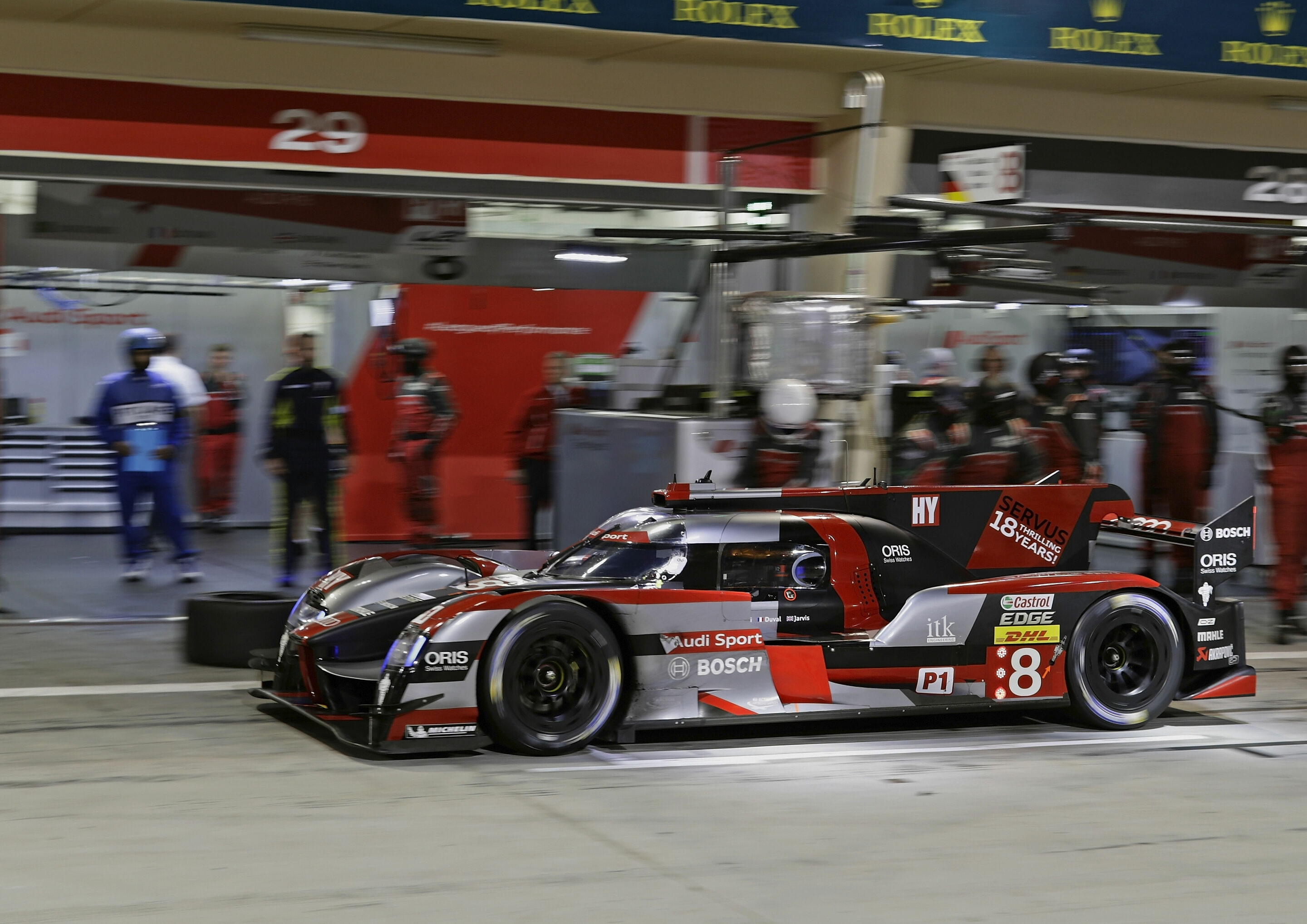 WEC Bahrain 2016 - Audi R18 (2016) #8 (Audi Sport Team Joest), Lucas di Grassi, Loïc Duval, Oliver Jarvis