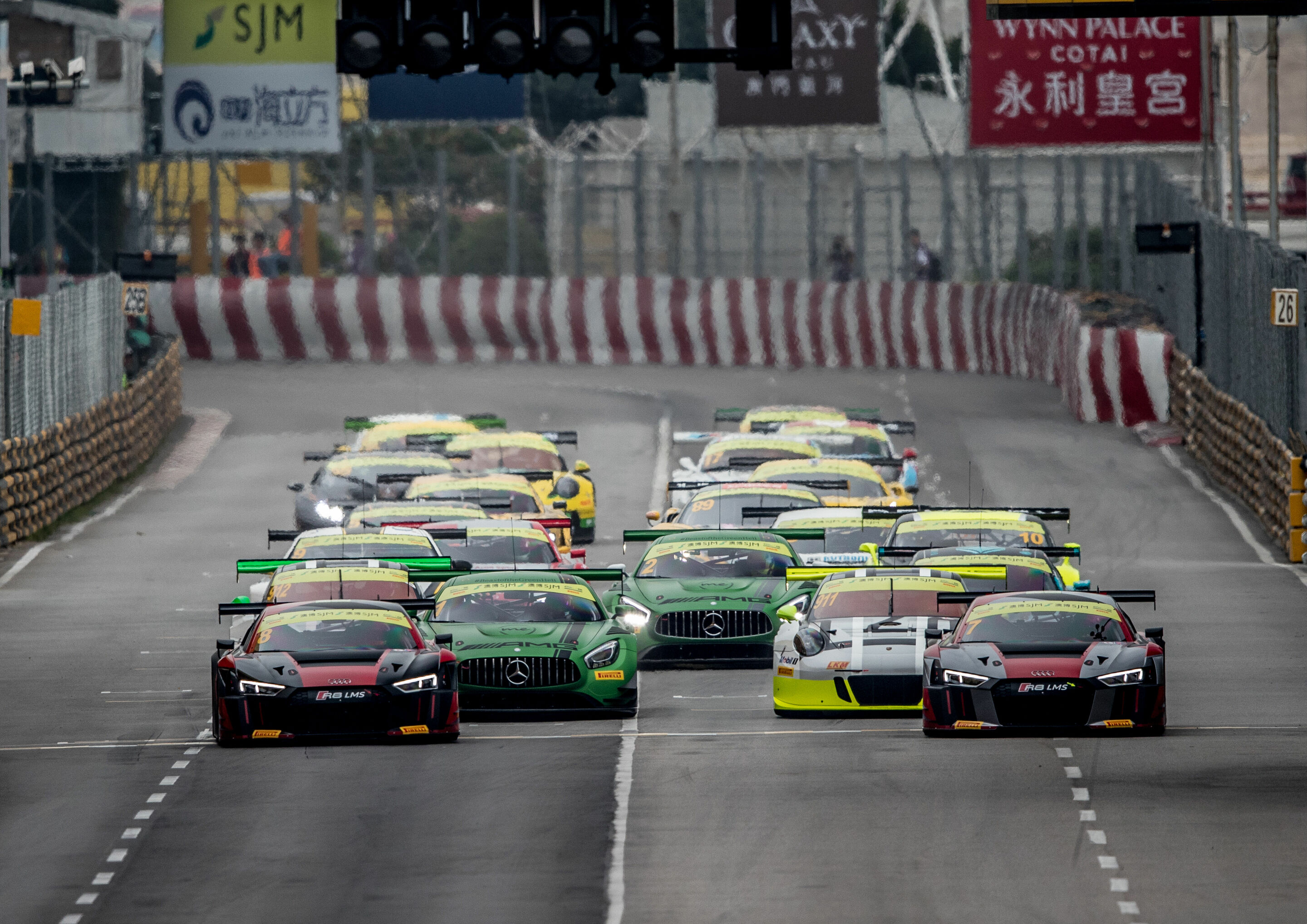 FIA GT World Cup 2016 - Audi R8 LMS #8 (Audi Sport Team WRT), Laurens Vanthoor, Audi R8 LMS #7 (Audi Sport Team WRT), Edoardo Mortara 
