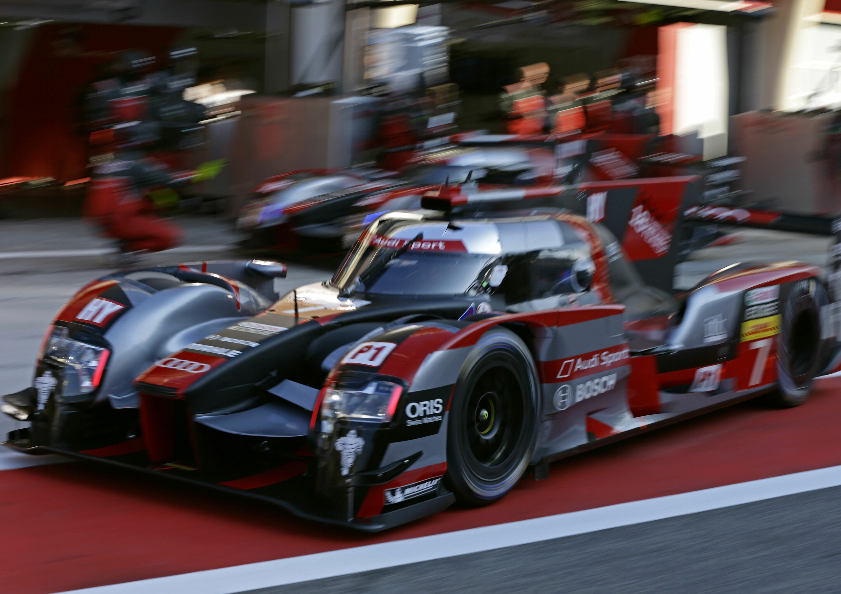 WEC Bahrain 2016 - Audi R18 (2016) #7 (Audi Sport Team Joest), Marcel Fässler, André Lotterer, Benoît Tréluyer