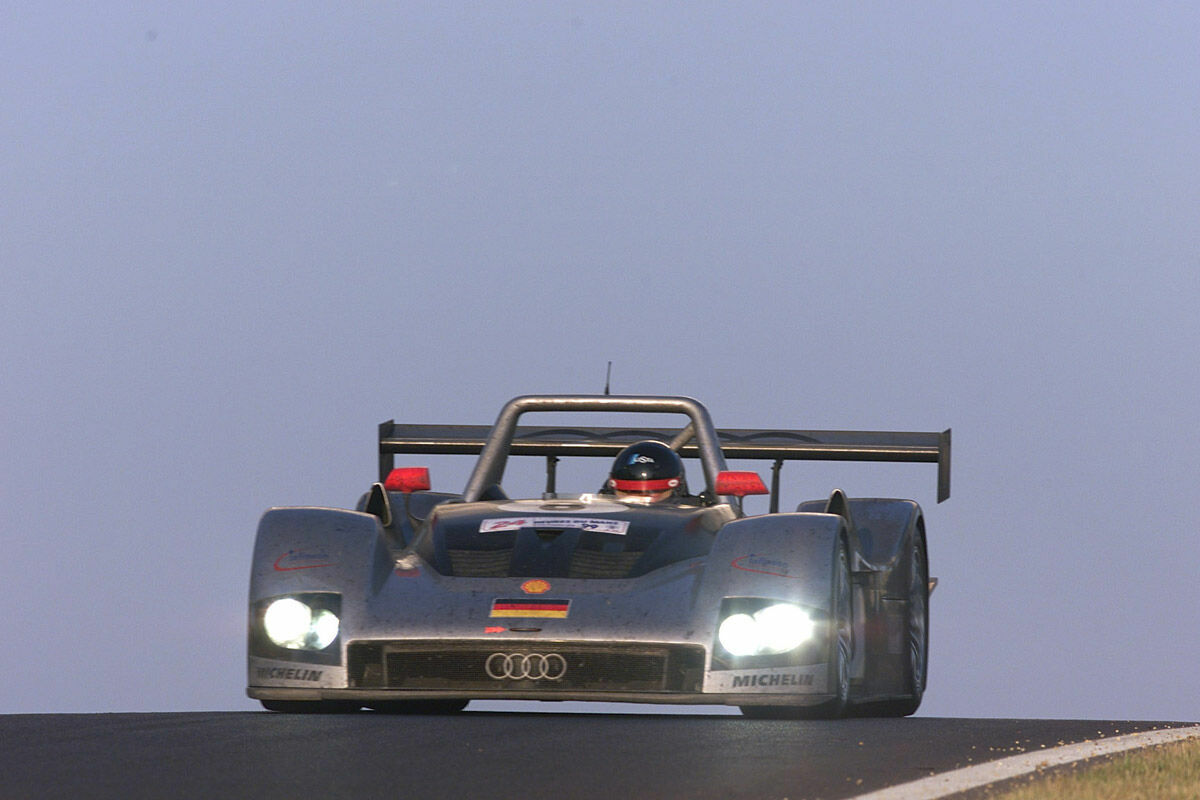 24h Le Mans 1999 - Audi R8R #8 (Audi Sport Team Joest), Frank Biela (D), Emanuele Pirro (I), Didier Theys (B)