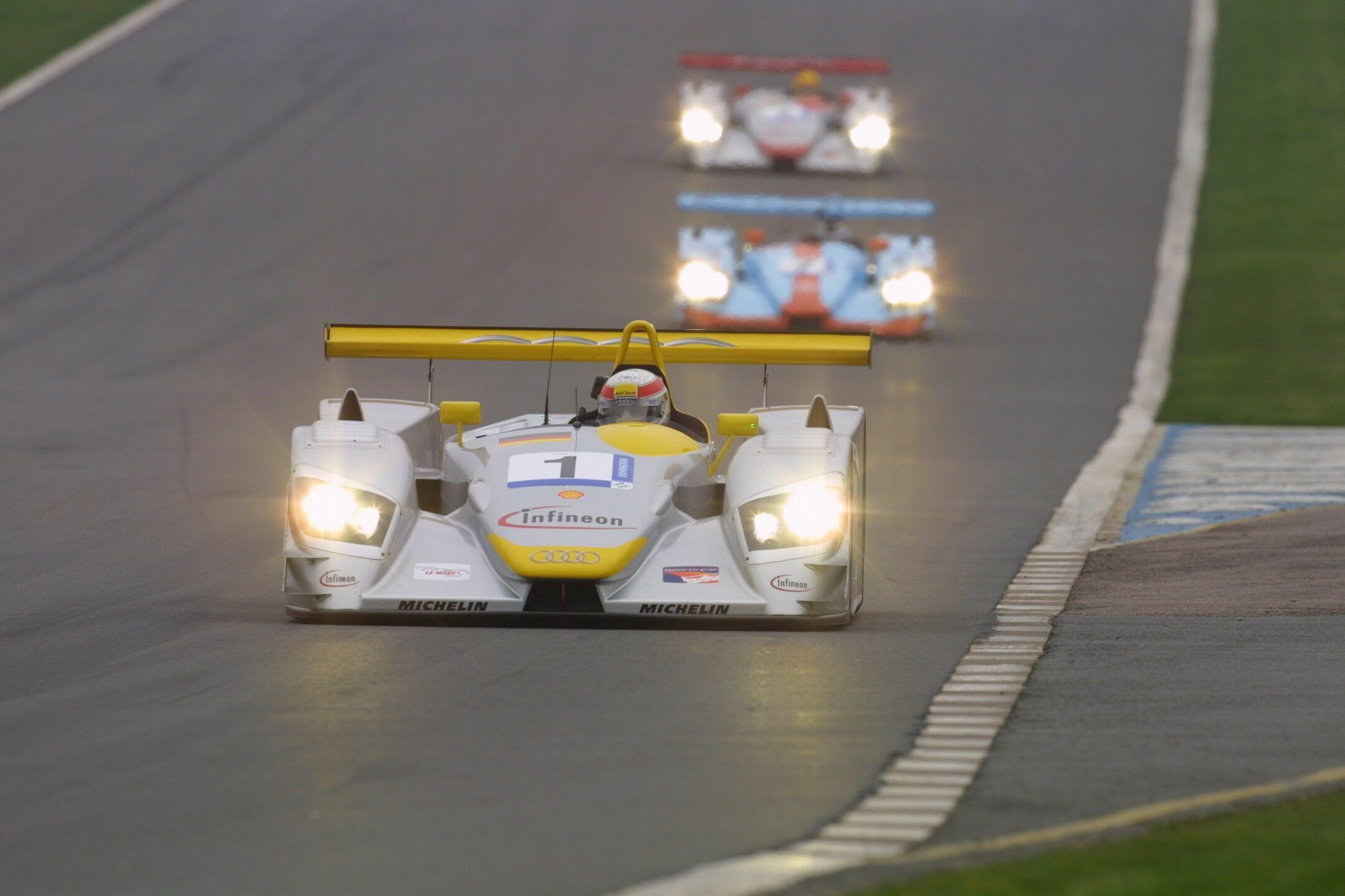 ALMS Donington 2001 - Audi R8 #1 (Audi Sport North America), Tom Kristensen