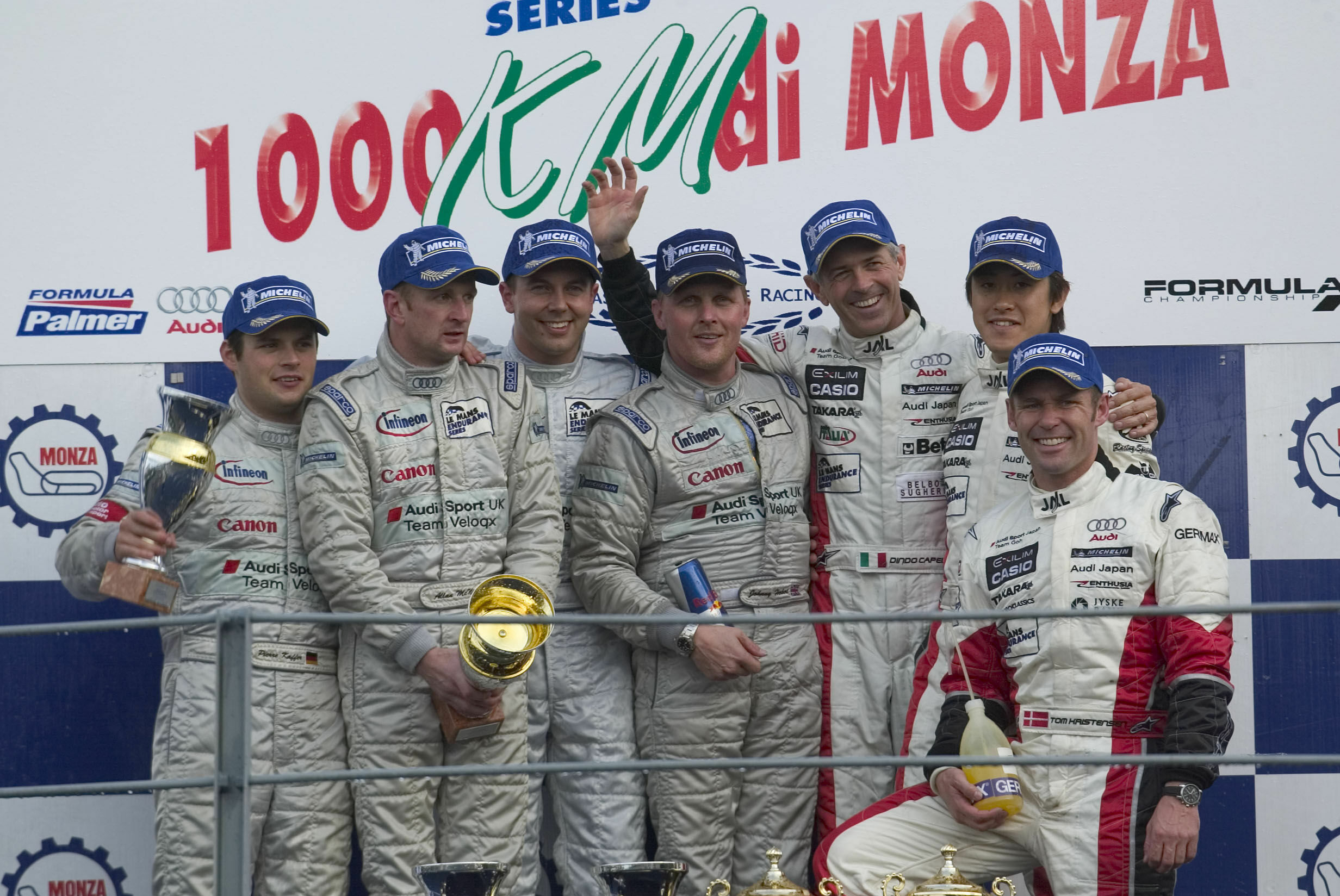 LMES Monza 2004 - Pierre Kaffer, Allan McNish, Jamie Davies, Johnny Herbert, Dindo Capello, Seiji Ara, Tom Kristensen