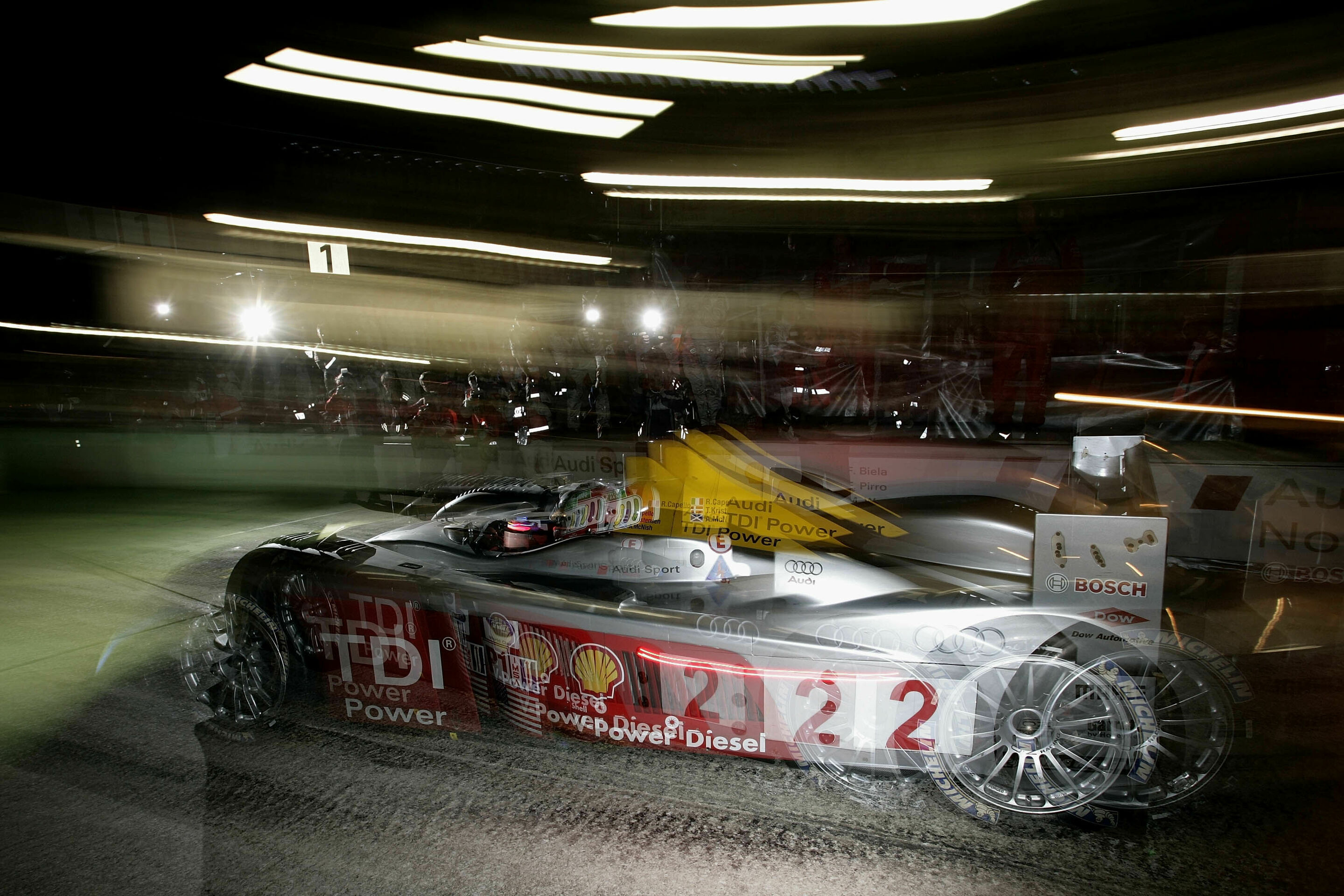 12h Sebring 2006 - Audi R10 TDI #2 (Audi Sport Team Joest), Dindo Capello/Tom Kristensen/Allan McNish