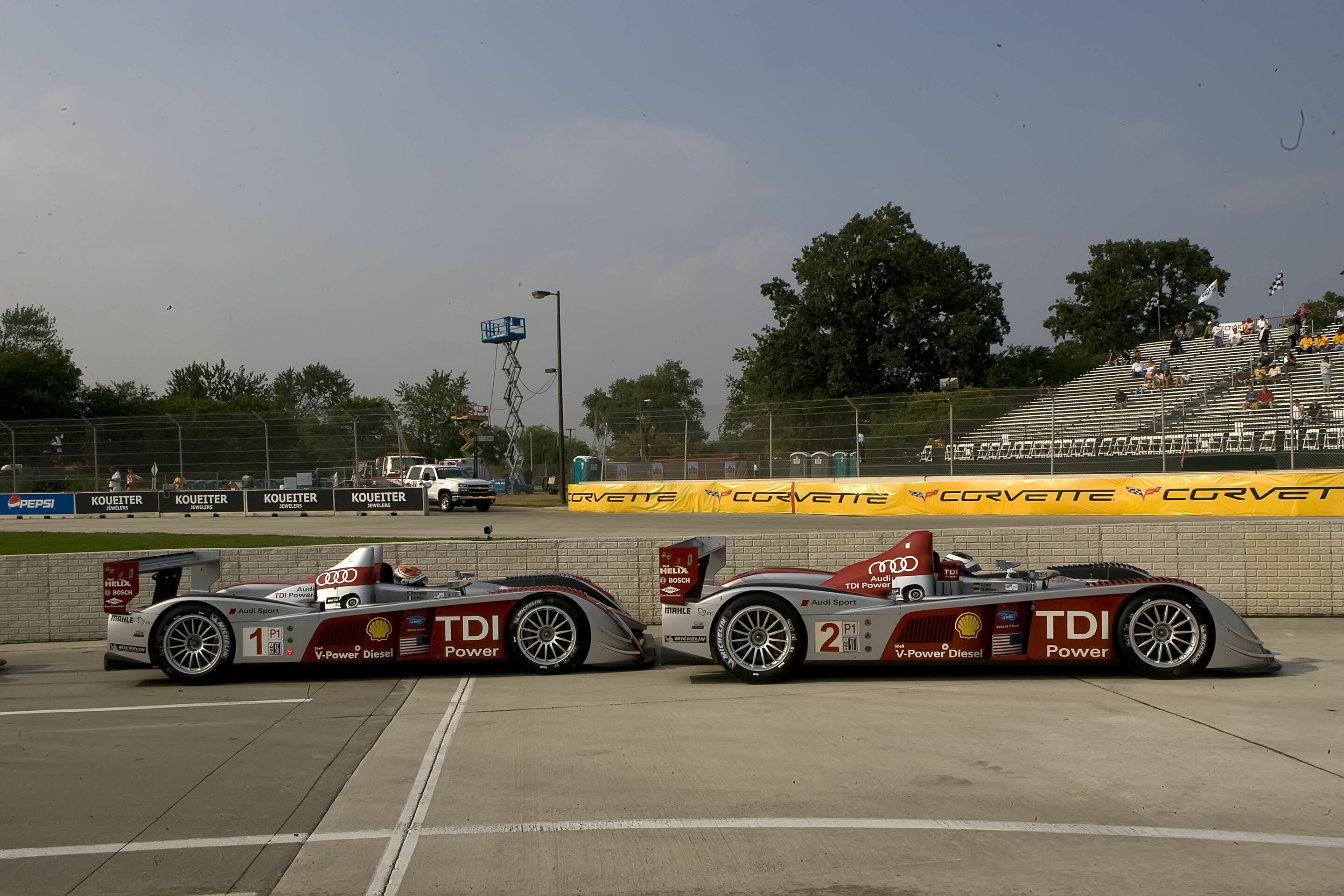 ALMS Detroit 2008 - Audi R10 TDI #2 (Audi Sport North America), Lucas Luhr; Audi R10 TDI #1 (Audi Sport North America), Emanuele Pirro