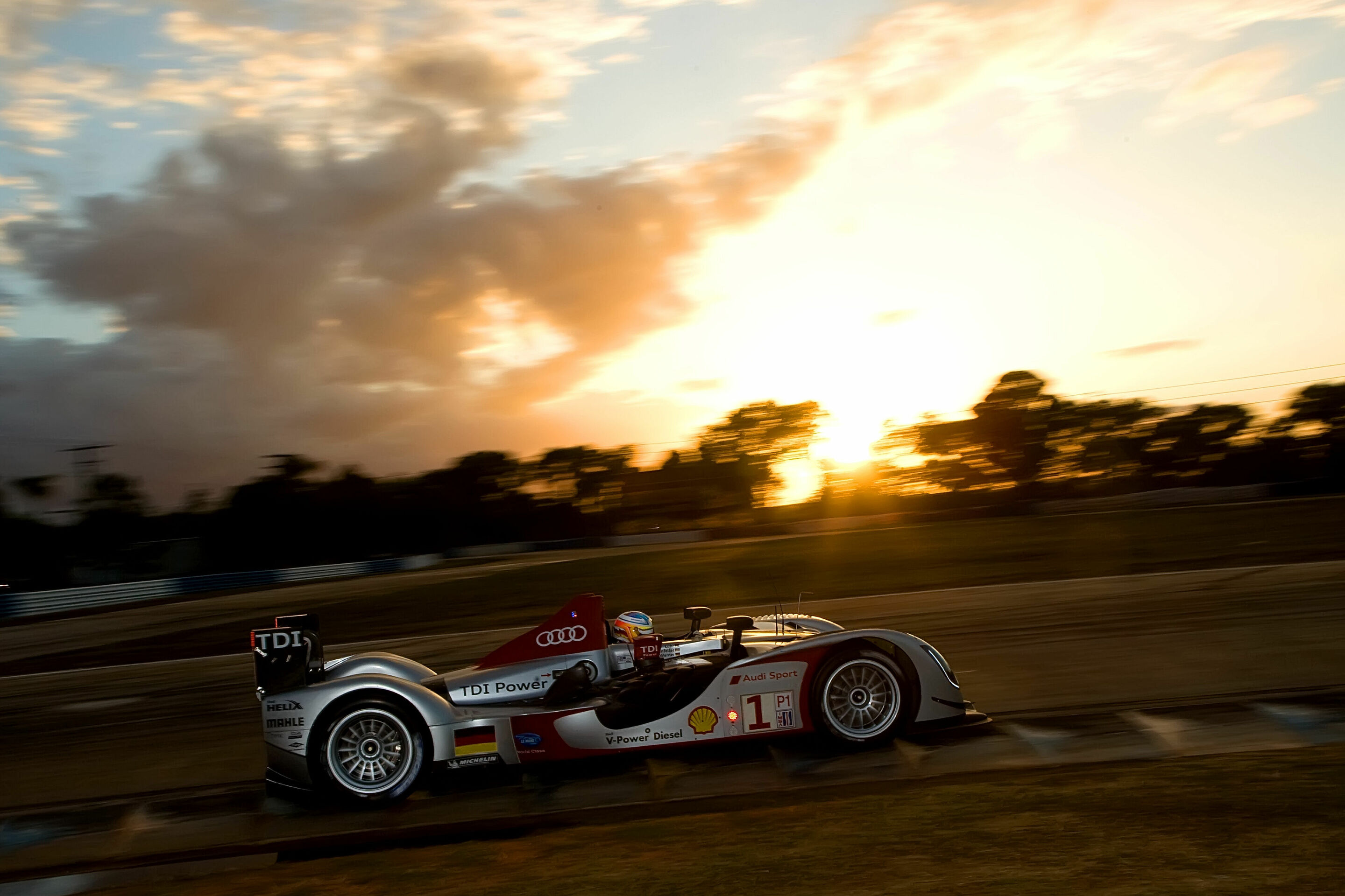 12h Sebring 2009 - Audi R15 TDI #1 (Audi Sport Team Joest), Mike Rockenfeller
