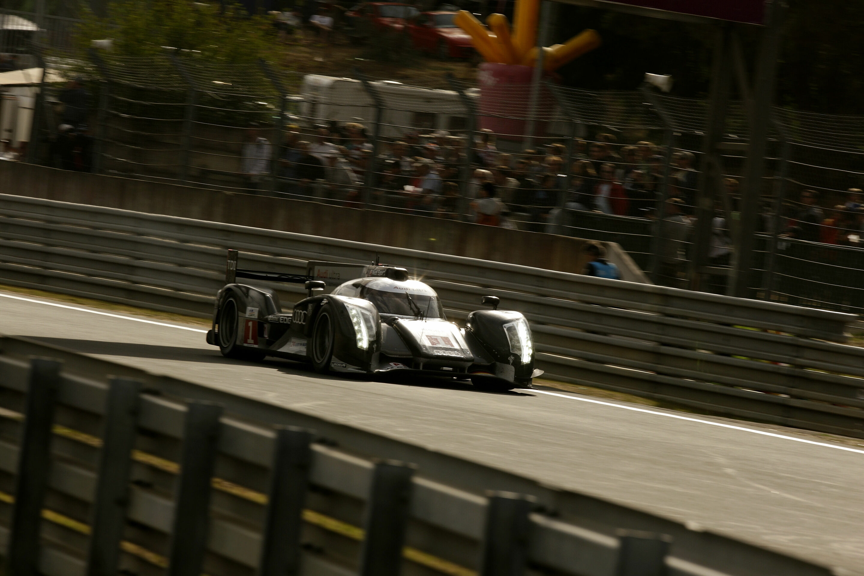 24h Le Mans 2011 - Audi R18 #1 (Audi Sport Team Joest), Timo Bernhard, Romain Dumas, Mike Rockenfeller