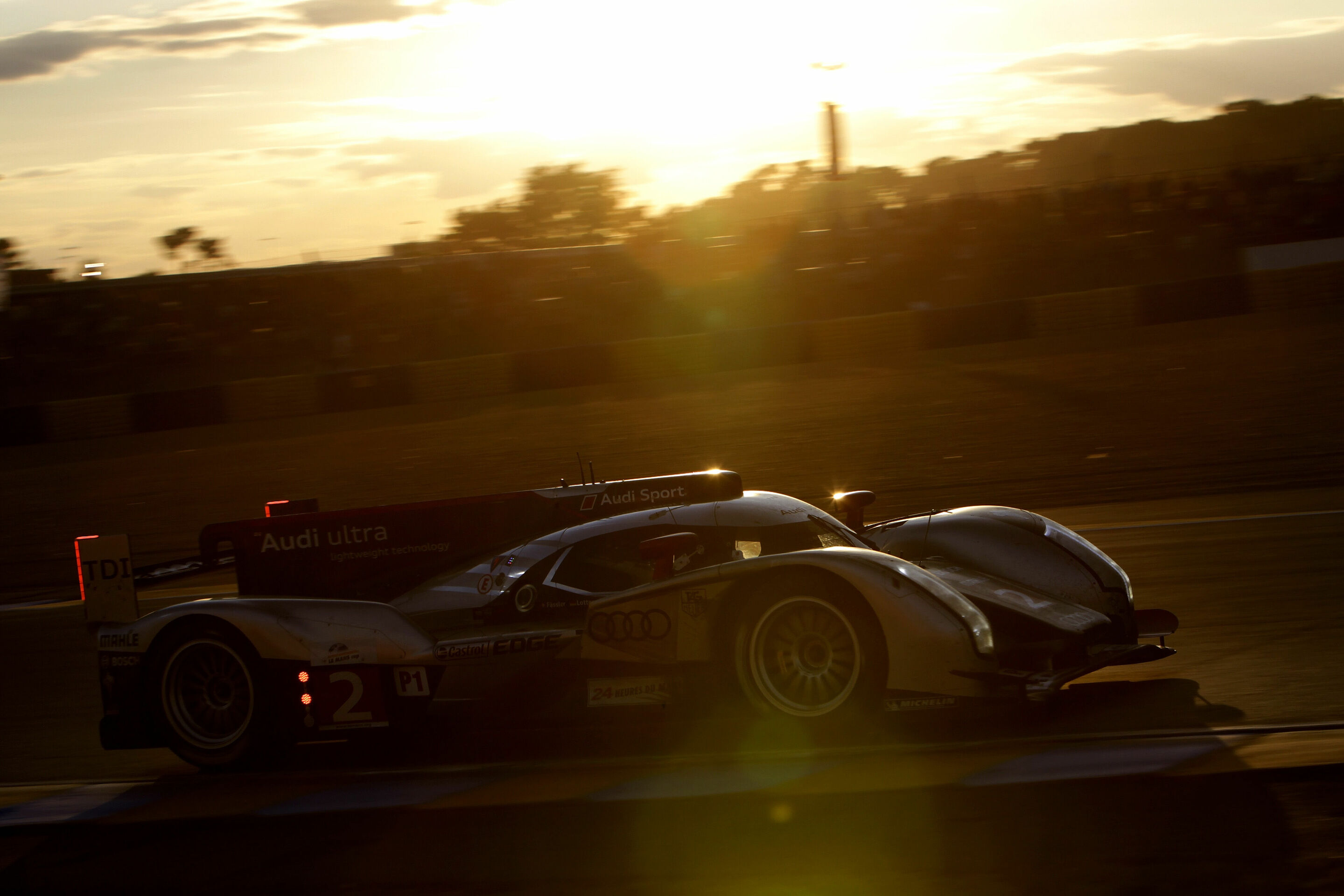 24h Le Mans 2011 - Audi R18 #2 (Audi Sport Team Joest), Marcel Fässler, André Lotterer, Benoît Tréluyer
