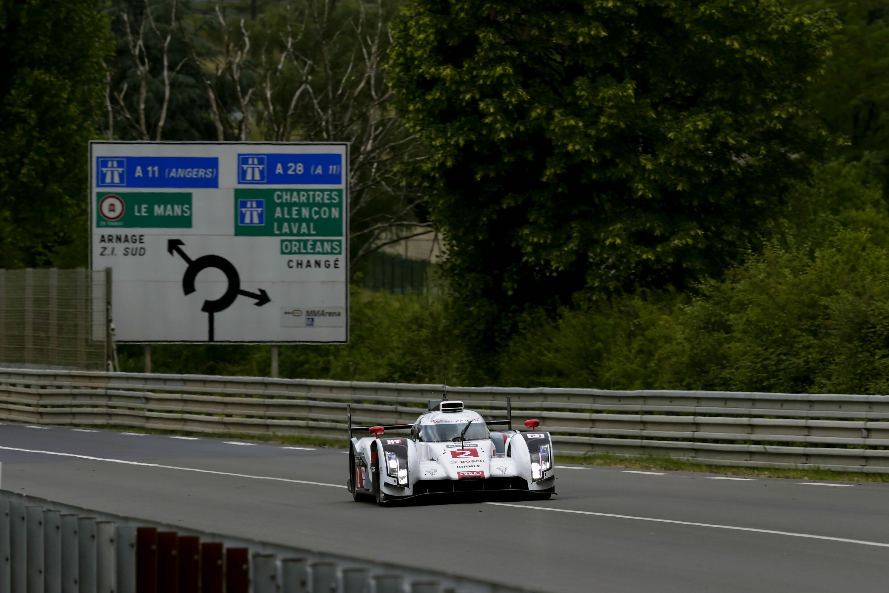 24h Le Mans 2014 - Audi R18 e-tron quattro #2 (Audi Sport Team Joest), Marcel Fässler, André Lotterer, Benoît Tréluyer