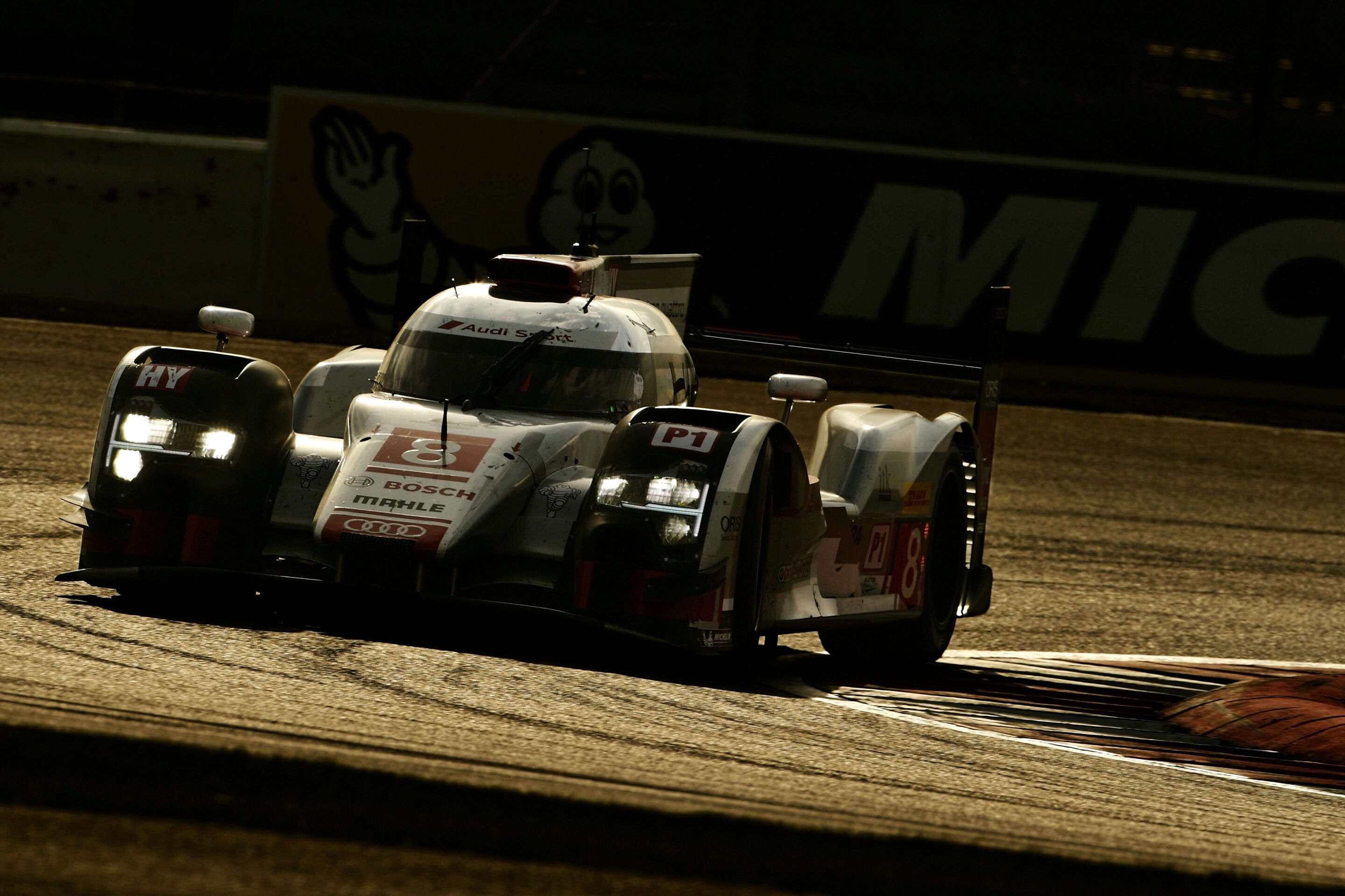 WEC Silverstone 2015 - Audi R18 e-tron quattro #8 (Audi Sport Team Joest), Lucas di Grassi, Loïc Duval, Oliver Jarvis
