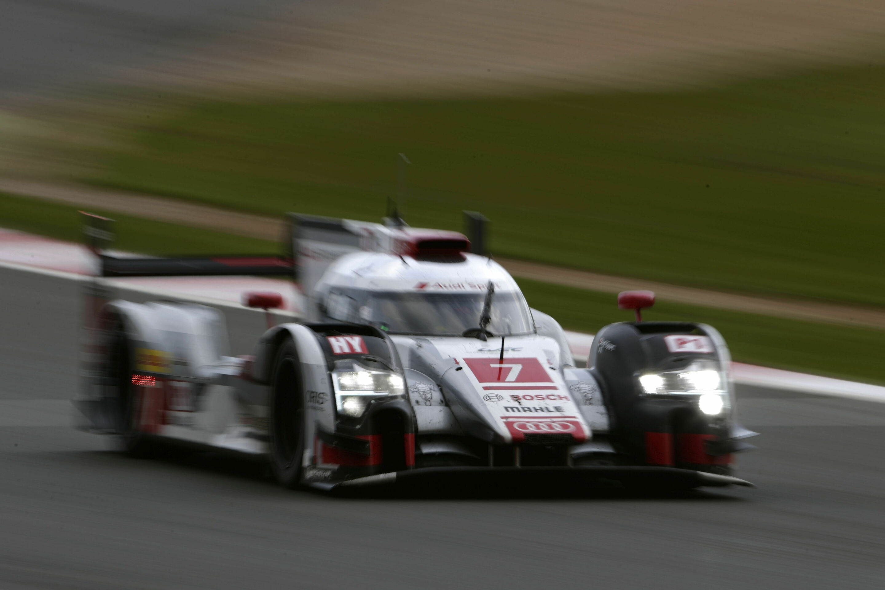WEC Silverstone 2015 - Audi R18 e-tron quattro #7 (Audi Sport Team Joest), Marcel Fässler, André Lotterer, Benoît Tréluyer