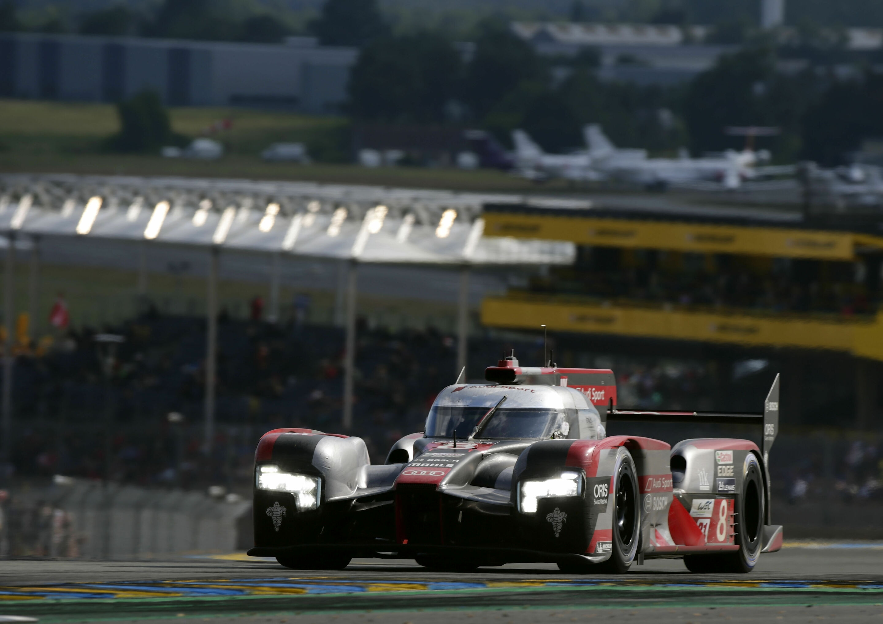 24h Le Mans 2016 - Audi R18 (2016) #8 (Audi Sport Team Joest), Lucas di Grassi, Loïc Duval, Oliver Jarvis