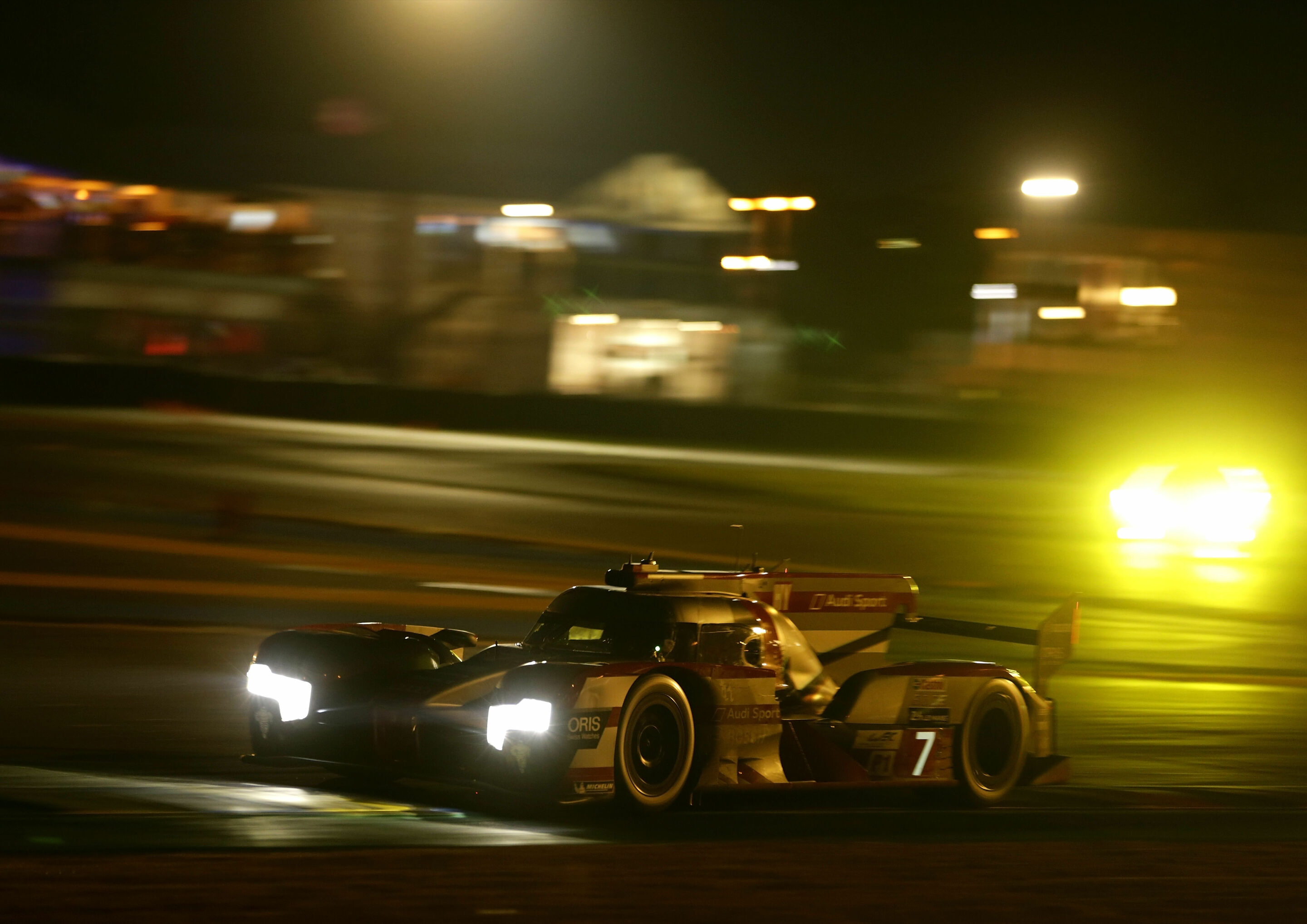 24h Le Mans 2016 - Audi R18 (2016) #7 (Audi Sport Team Joest), Marcel Fässler, André Lotterer, Benoît Tréluyer