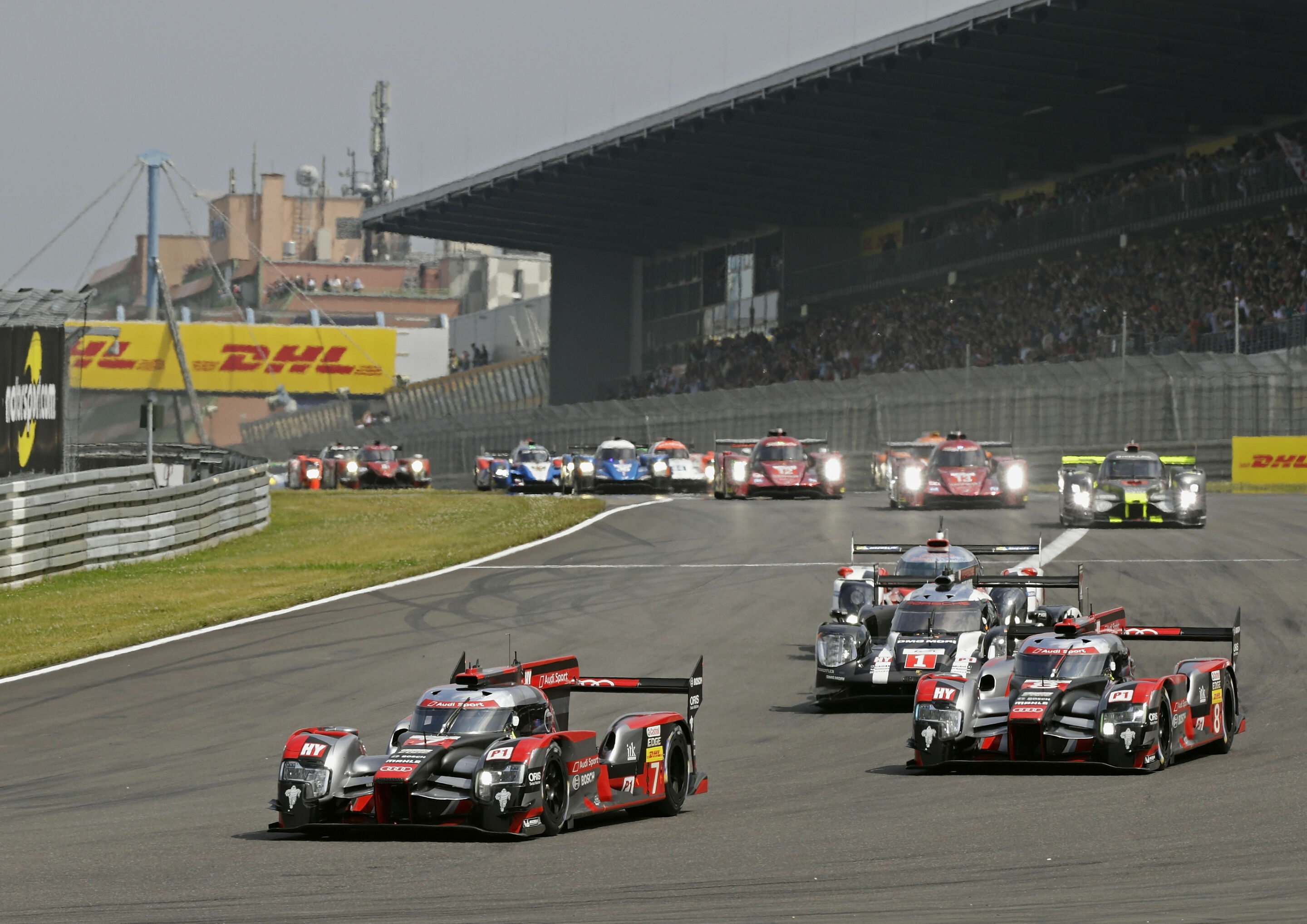 WEC Nürburgring 2016 - Audi R18 (2016) #7 (Audi Sport Team Joest), Marcel Fässler, André Lotterer; Audi R18 (2016) #8 (Audi Sport Team Joest), Lucas di Grassi, Loïc Duval, Oliver Jarvis