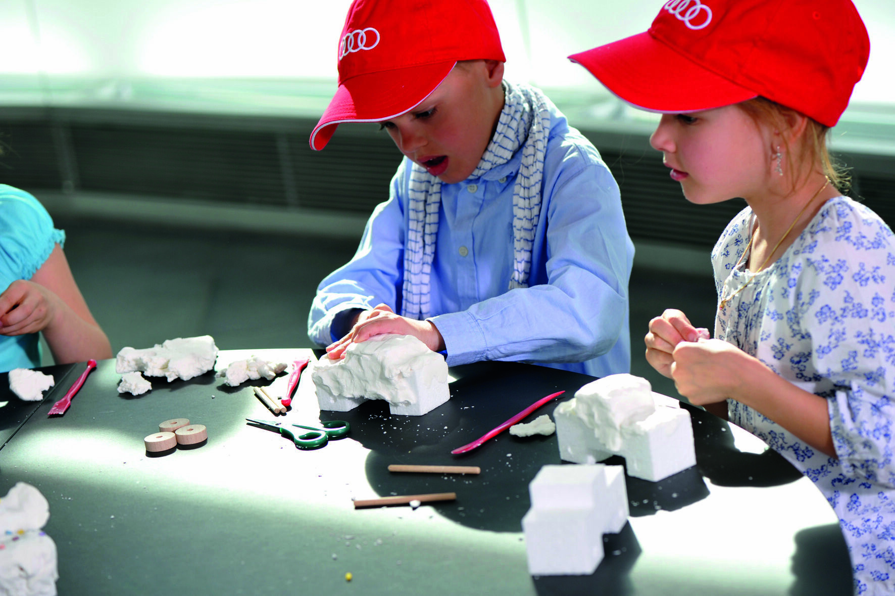 Kinderprogramm - Designwerkstatt – wie sieht mein Traumauto aus?