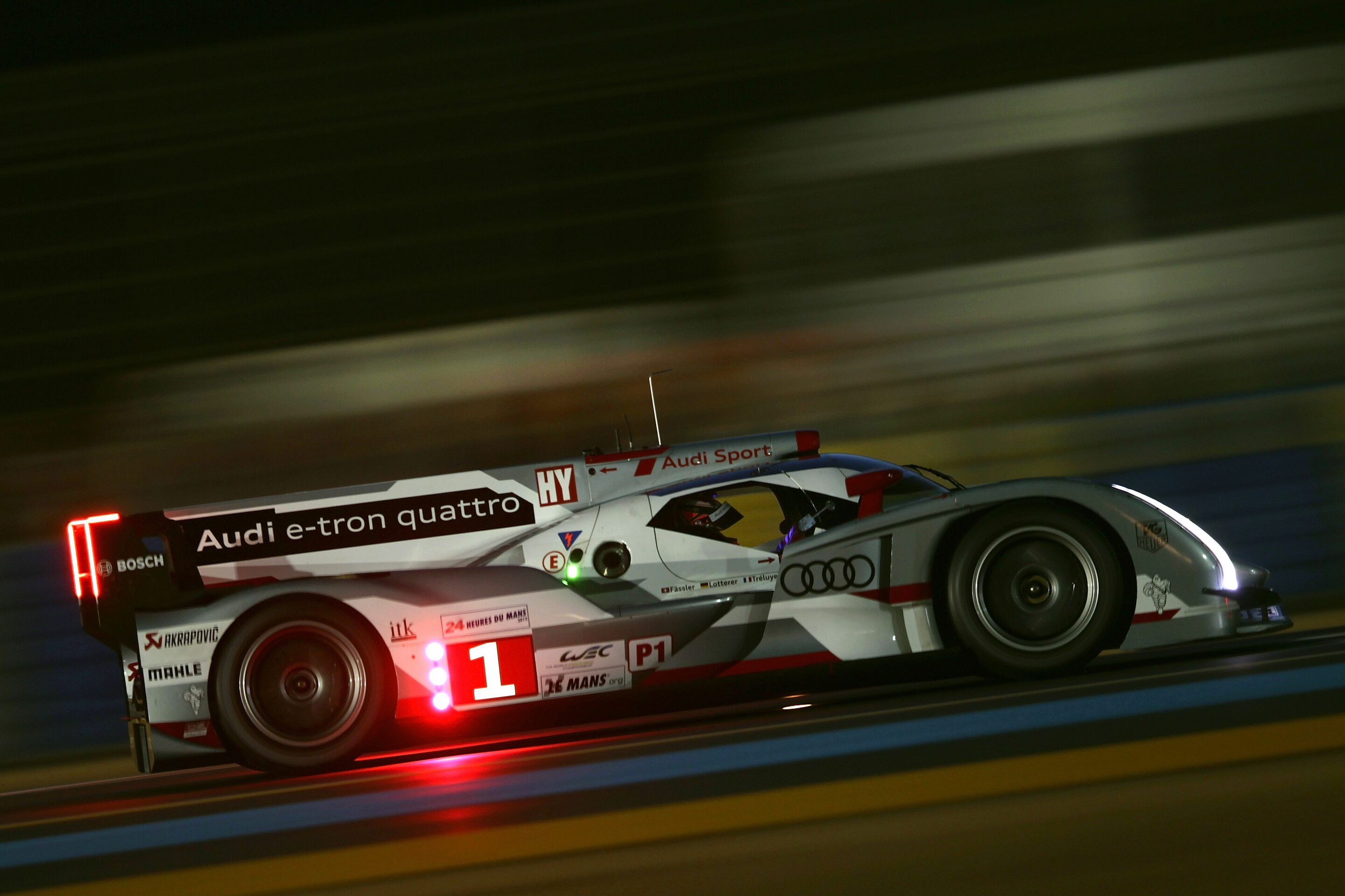 WEC 2012 - Audi R18 e-tron quattro #1 (Audi Sport Team Joest), Marcel Fässler (CH), André Lotterer (D), Benoît Tréluyer (F)