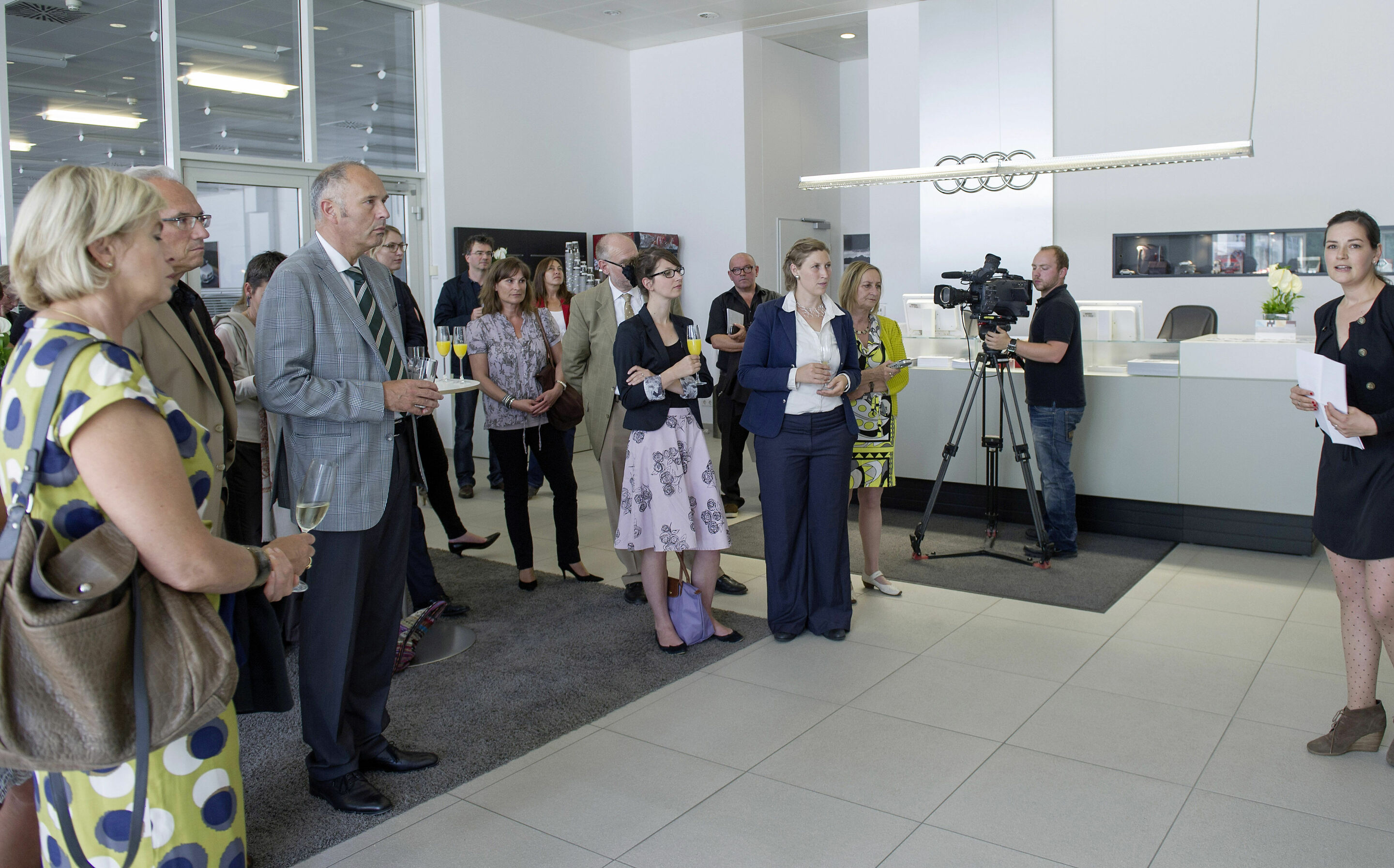Audi Kunstraum trifft Cameron Carpenter - Audi Kunstraum im Audi Forum Ingolstadt
Ausstellungseröffnung „Hartmut Böhm – Zwischen Linie und Fläche“ (01.07.2014 – 19.01.2015).

alle Werke des Künstlers © Atelier Hartmut Böhm, VG-Bild-Kunst, Bonn 2014.