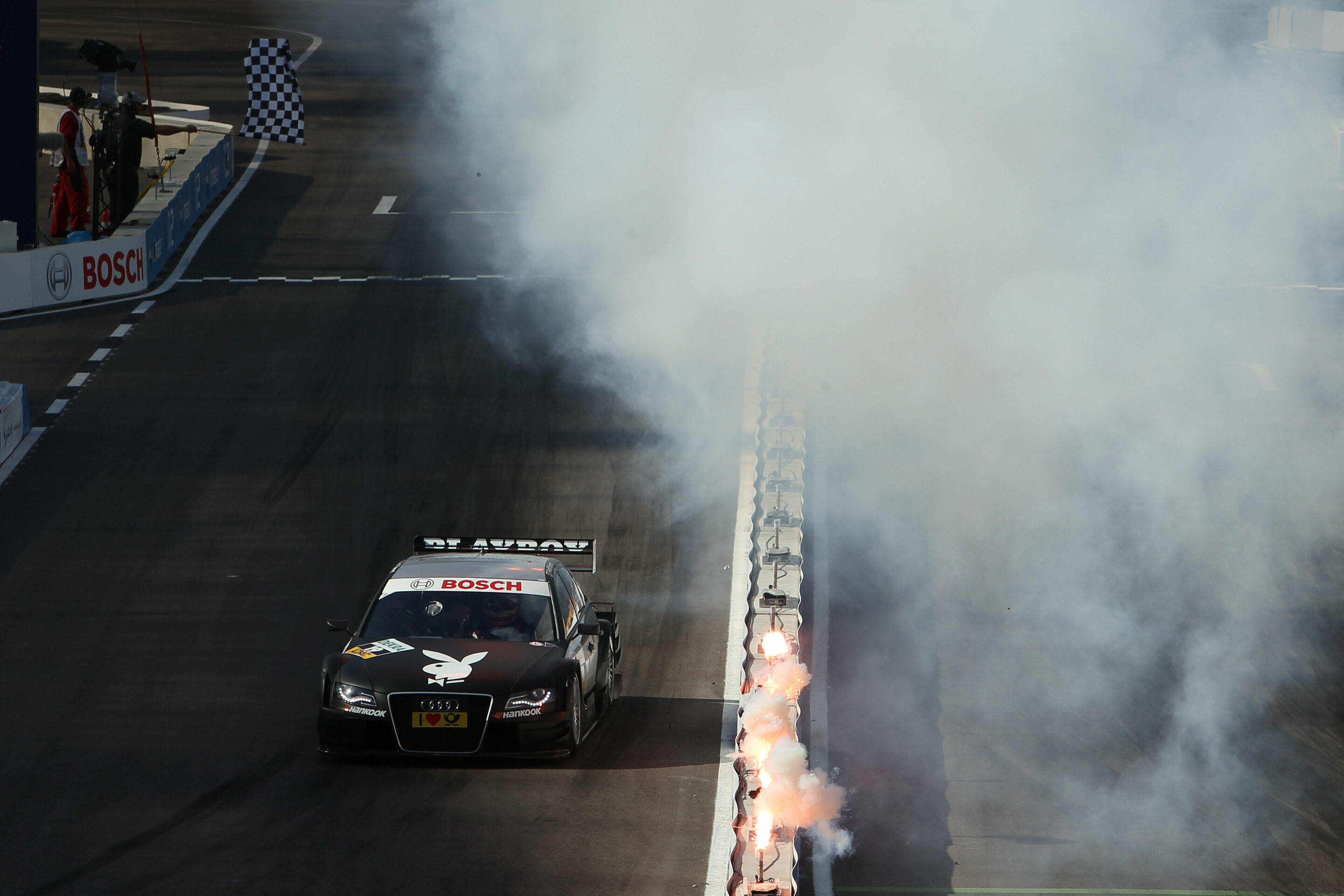 DTM 2011 - Playboy Audi A4 DTM #19 (Audi Sport Team Rosberg), Edoardo Mortara