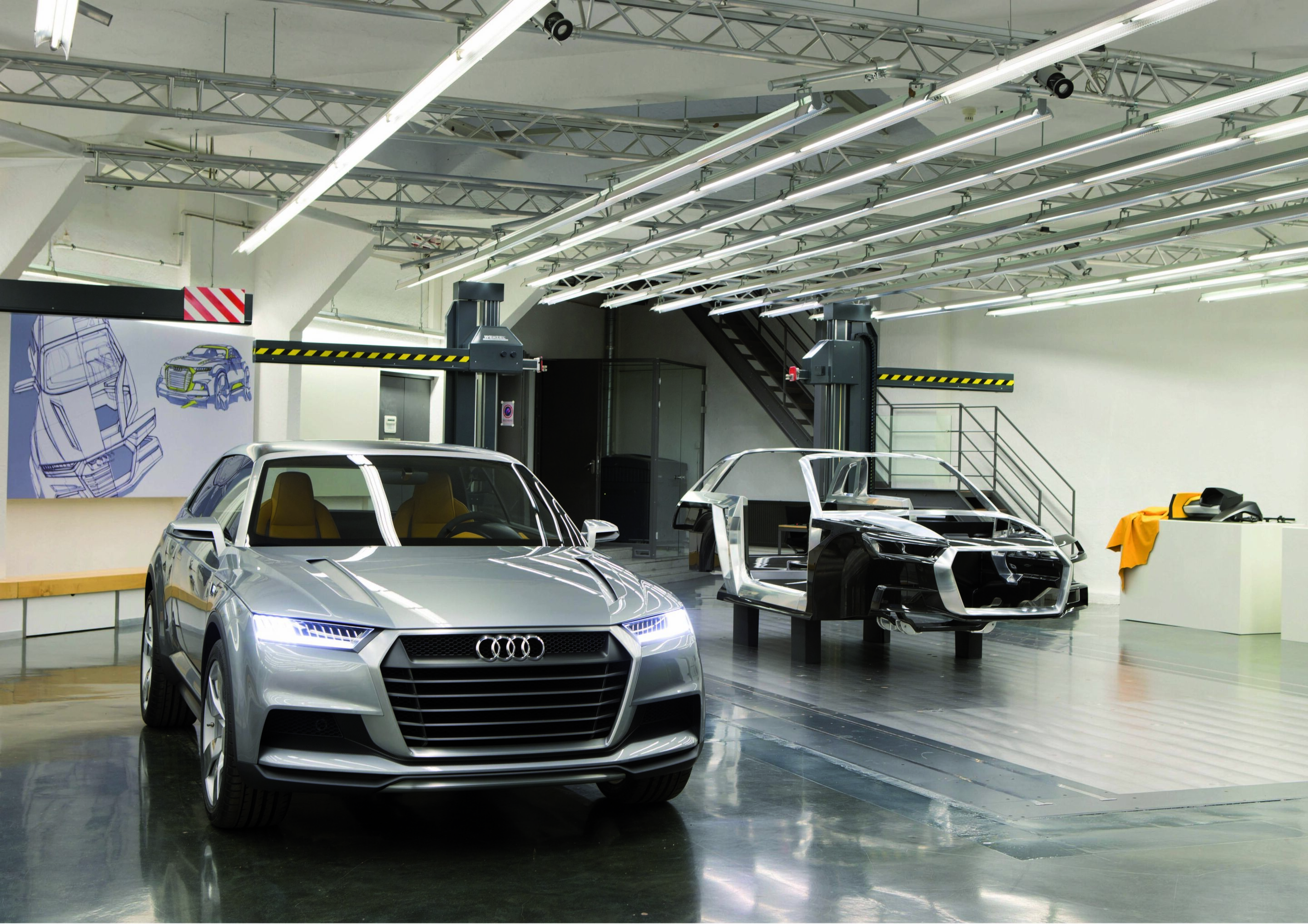 A close look at the new design strategy - Audi reveals its technology: The body structure in the form of a Space Frame is clearly integrated into the design of the crosslane coupé.