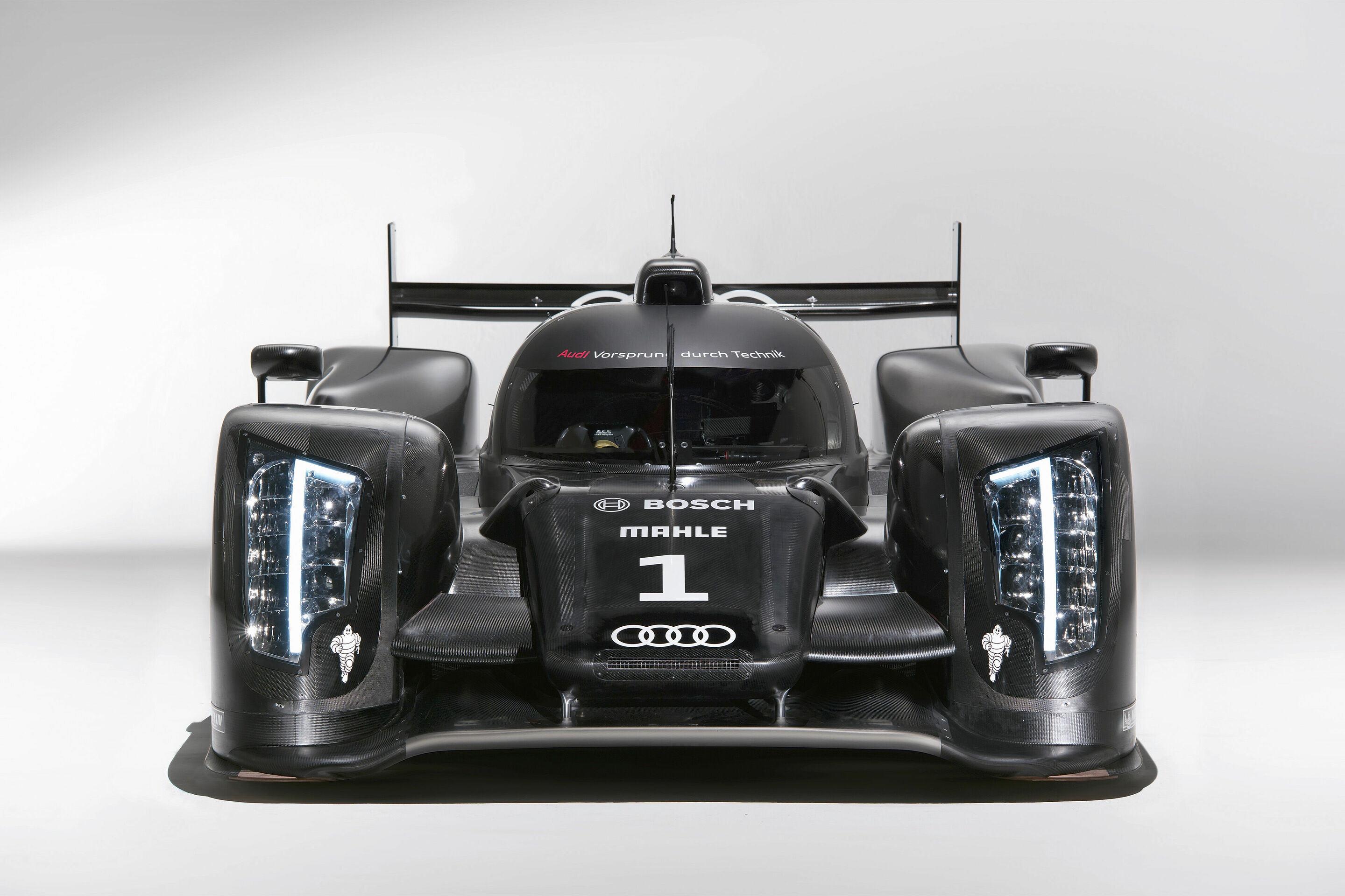 Audi R18 TDI 2011 - Audi R18