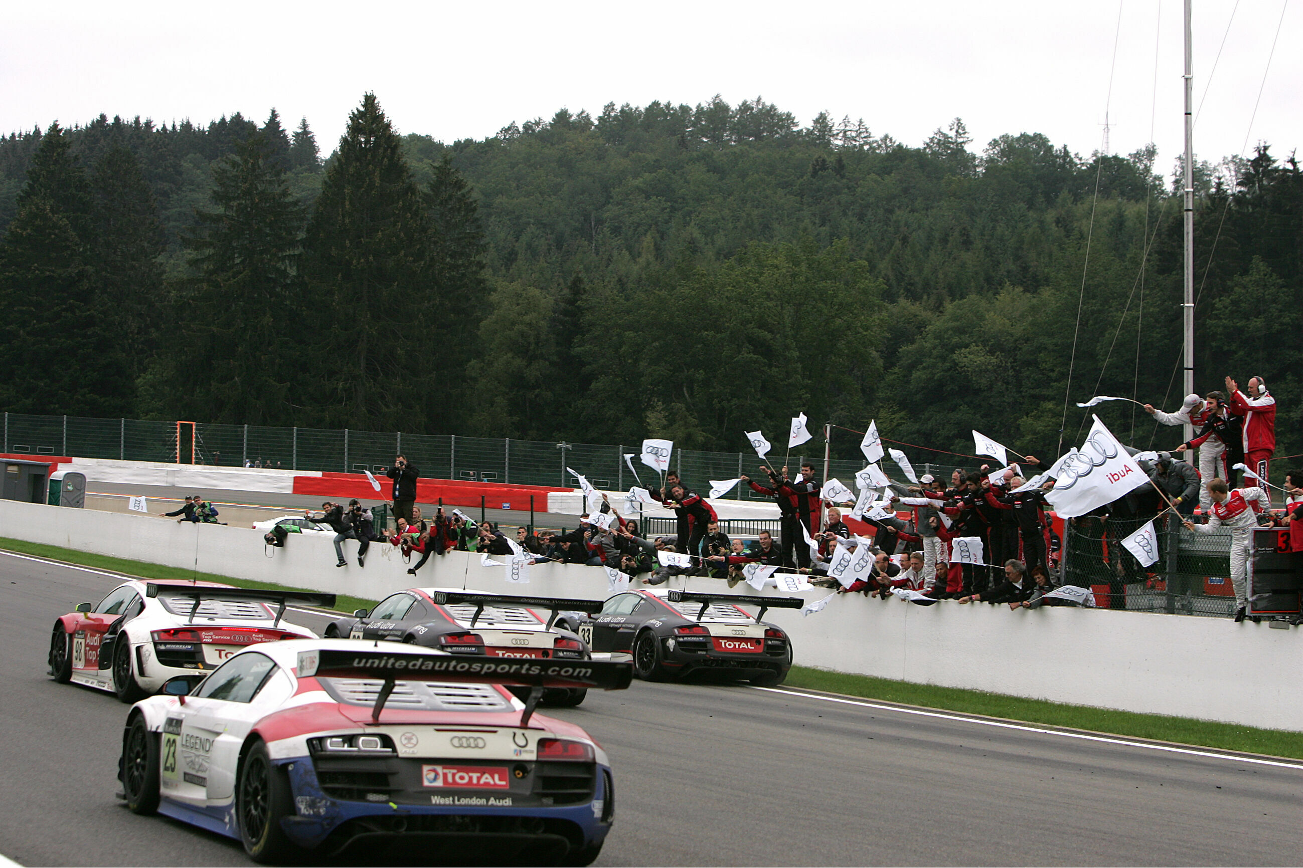Kundensport 2011 - Zieldurchfahrt