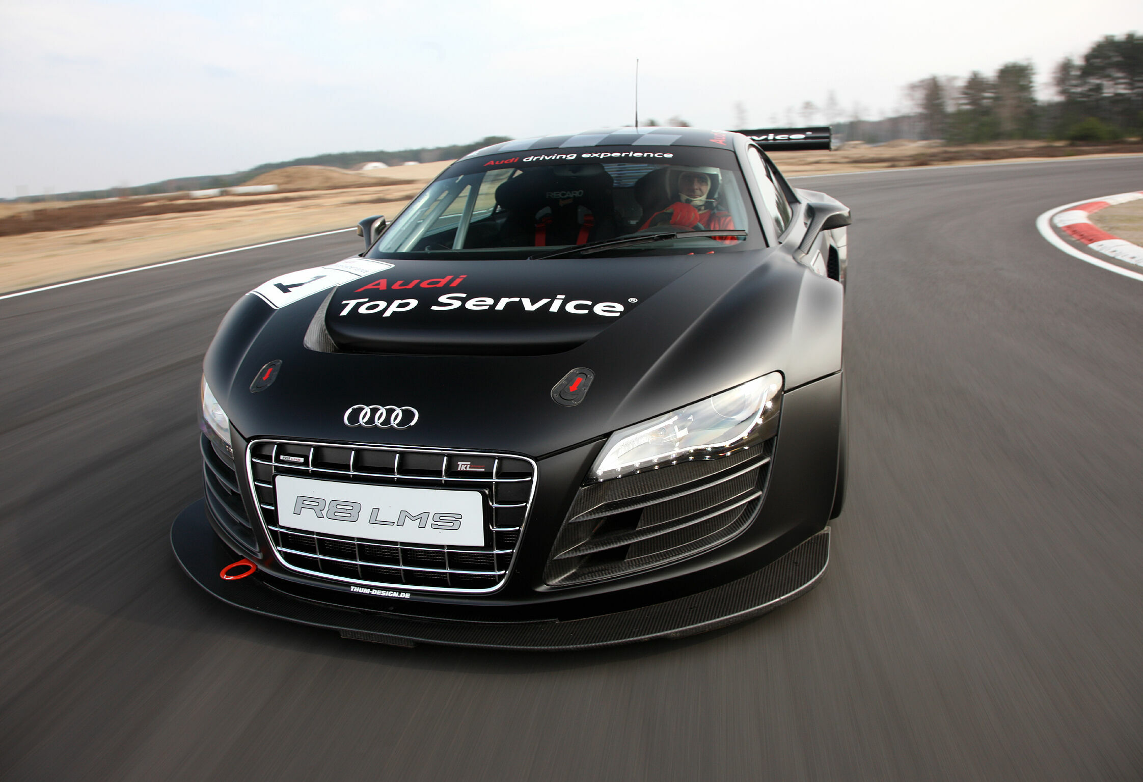 Customer sport 2010 - Audi R8 LMS (Audi race experience Team Joest), season 2010