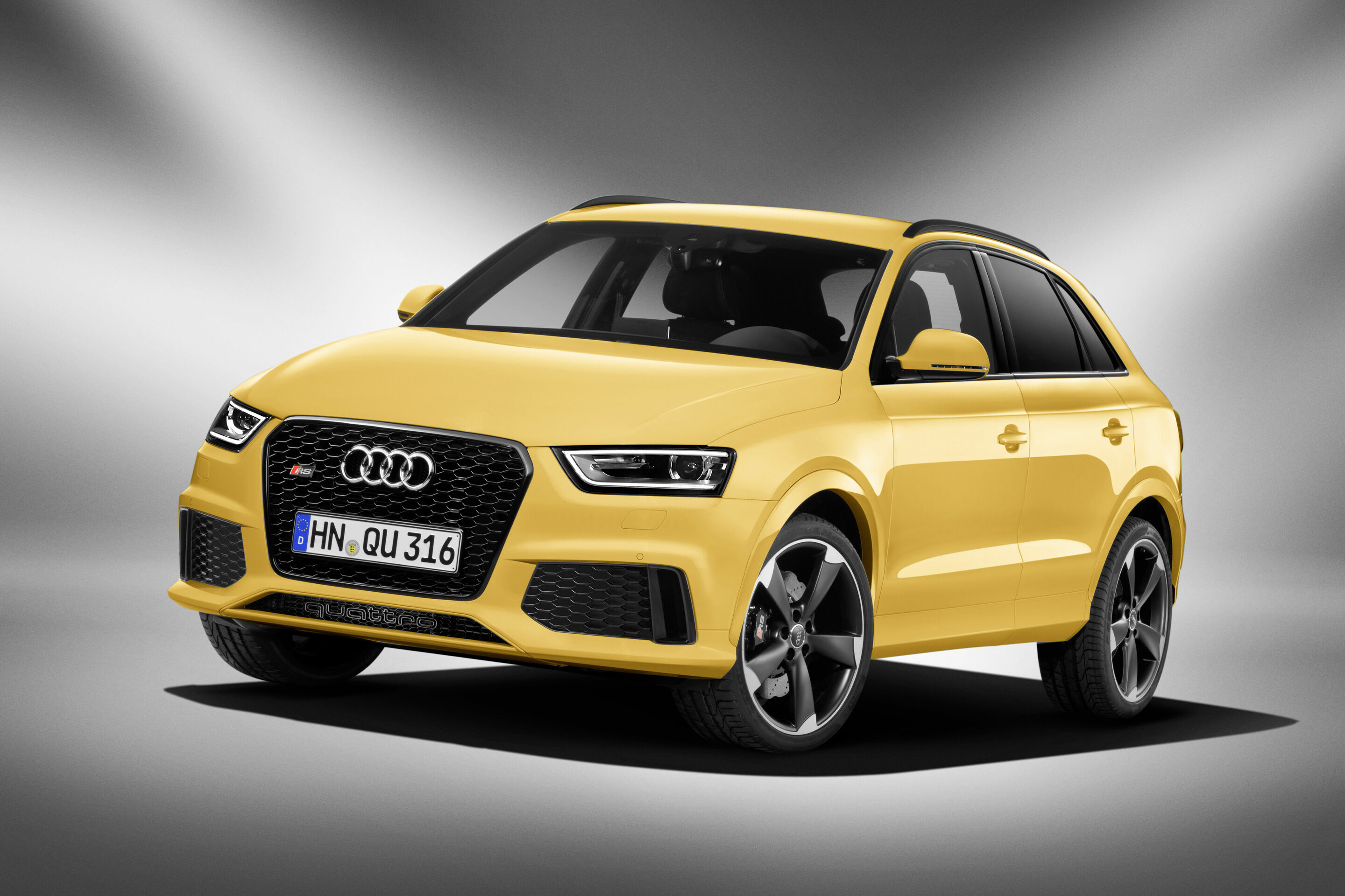 Audi RS Q3 - Static photo

Colour: Imola Yellow