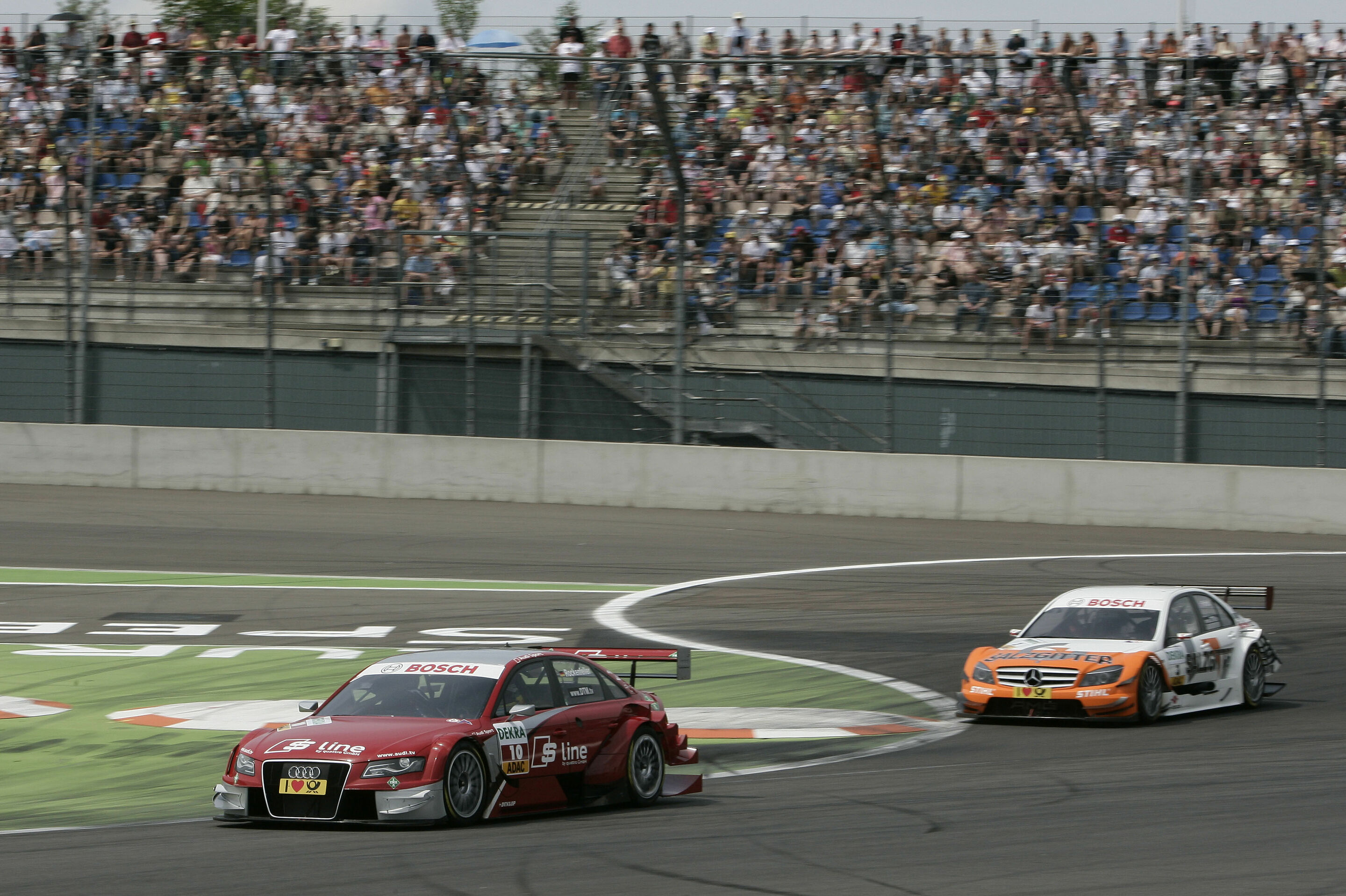 DTM 2010 - S line Audi A4 DTM #10 (Audi Sport Team Phoenix), Mike Rockenfeller