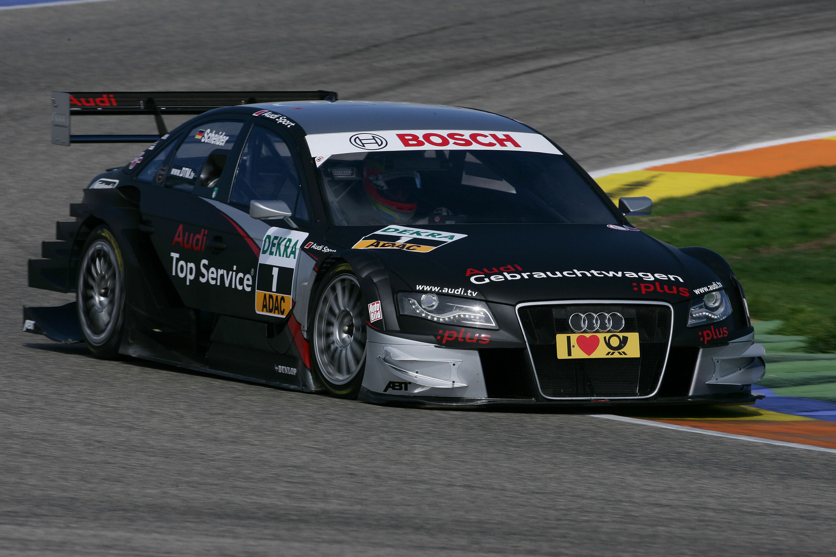 DTM 2010 - GW:plus/Top Service Audi A4 DTM #1 (Audi Sport Team Abt)