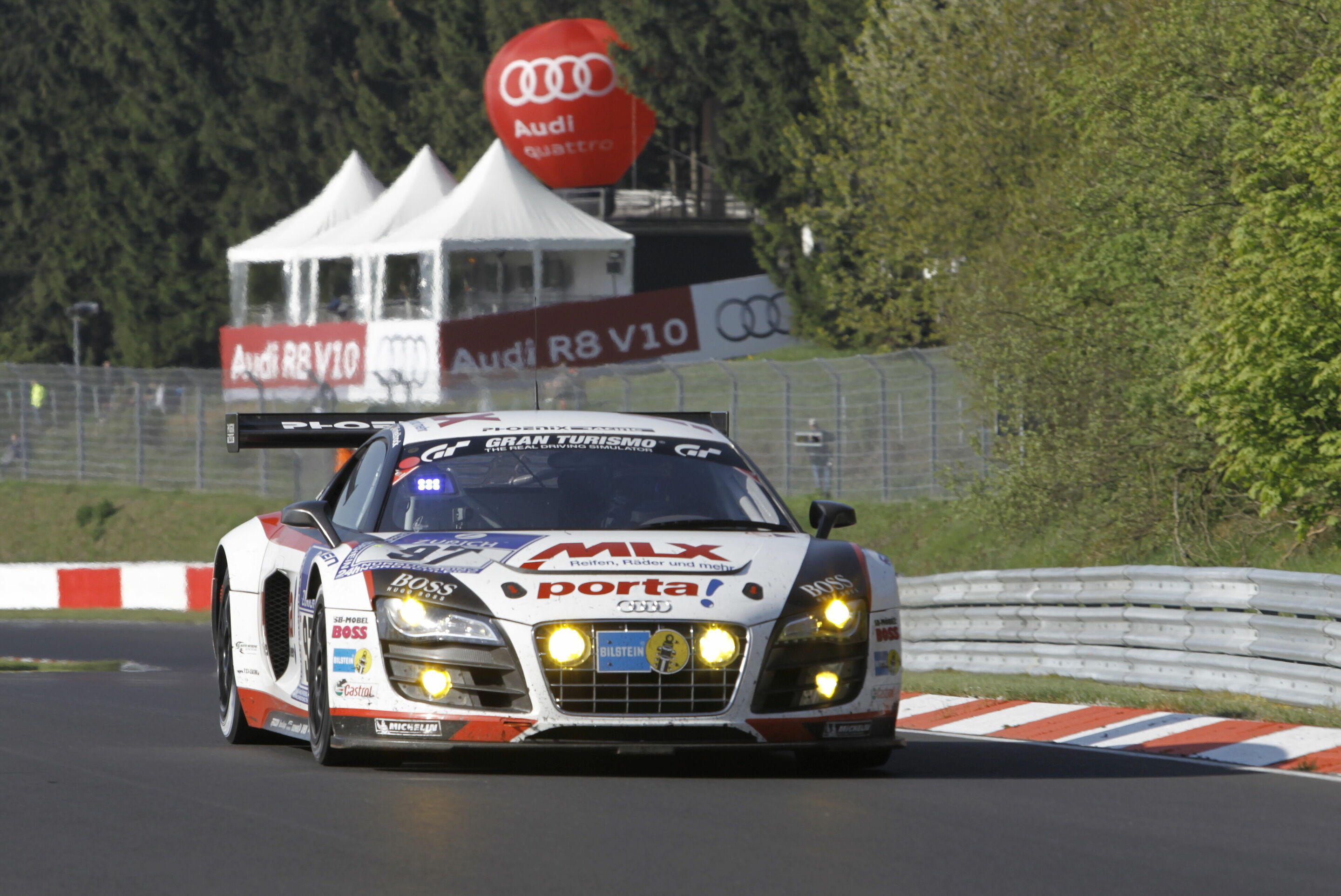 24h Nürburgring 2010 - Audi R8 LMS#97 (Phoenix Racing), Marc Bronzel/Luca Ludwig/Dennis Rostek/Markus Winkelhock