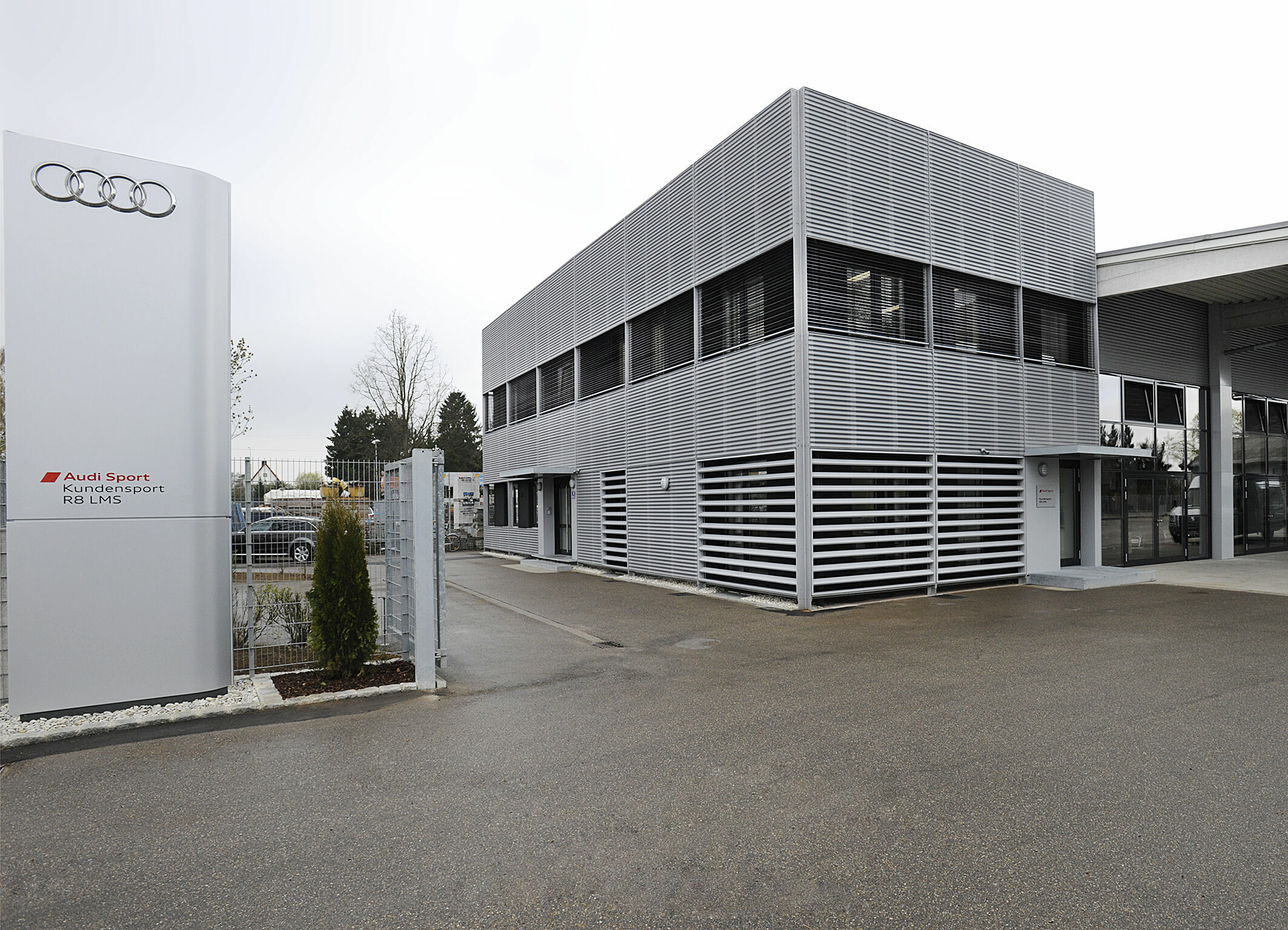 Audi R8 LMS - Das Audi-Kundensport-Zentrum
