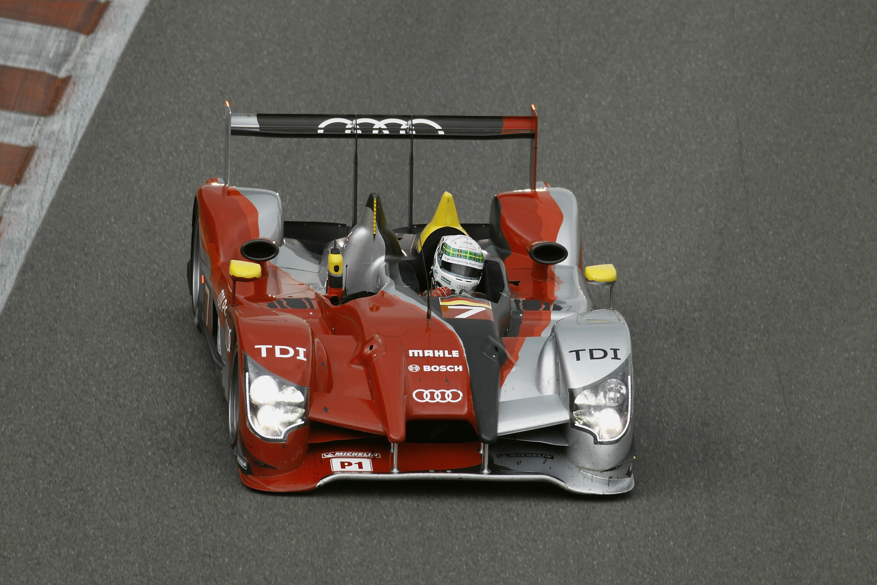 Le Mans Series 2010 - Audi R15 TDI #7 (Audi Sport Team Joest), Allan McNish