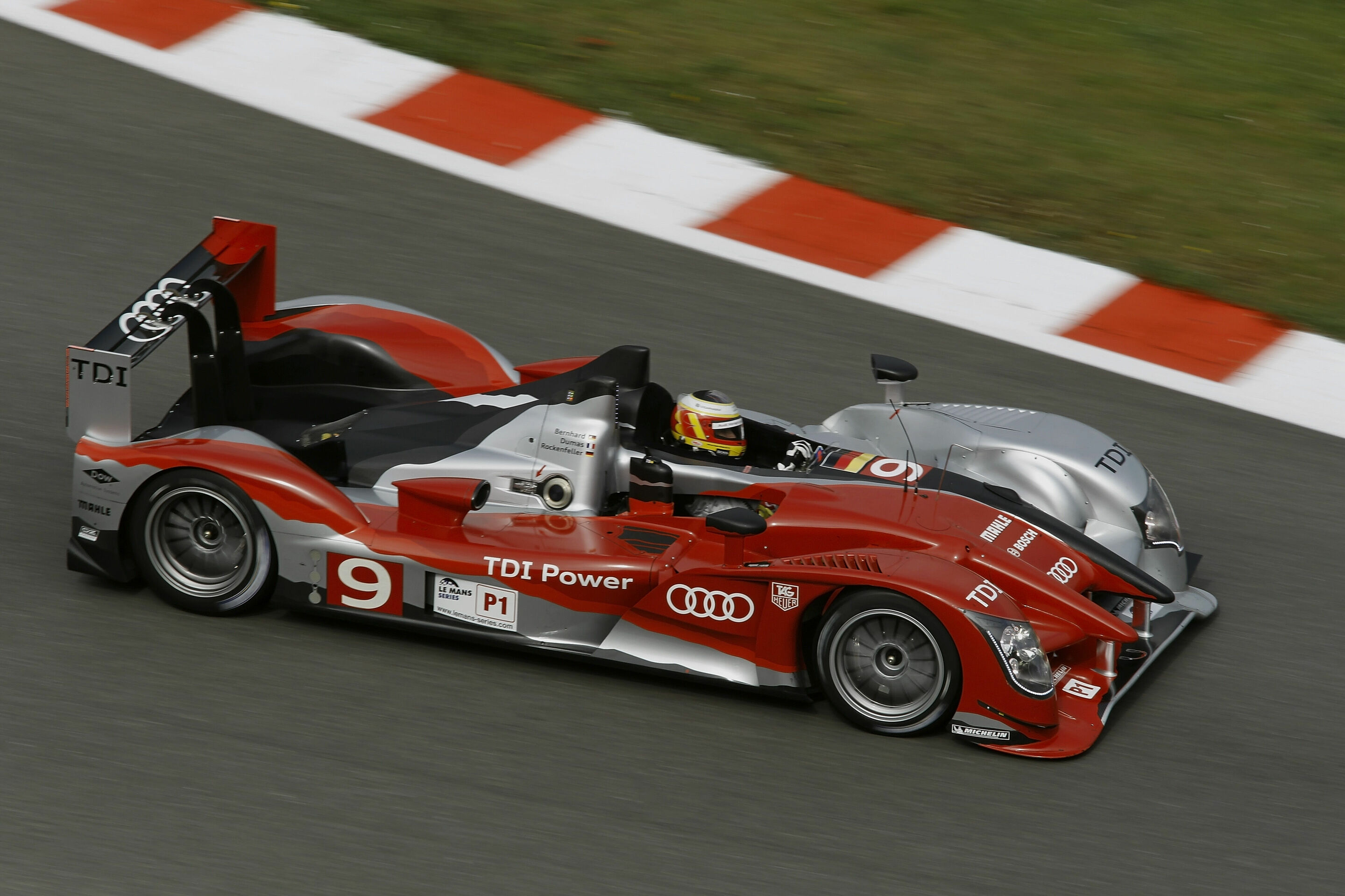 Le Mans Series 2010 - Audi R15 TDI #9 (Audi Sport Team Joest), Timo Bernhard