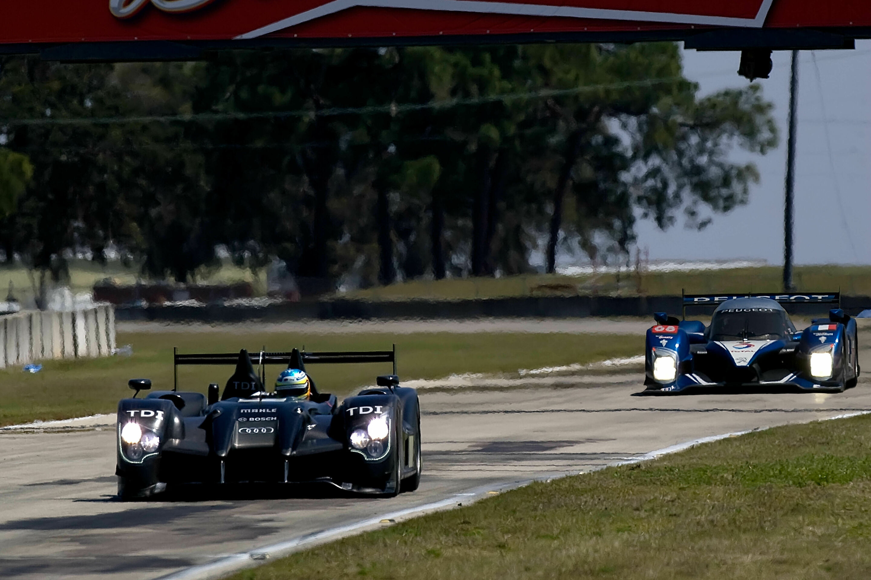 Audi R15 TDI - The Audi R15 TDI testing at Sebring