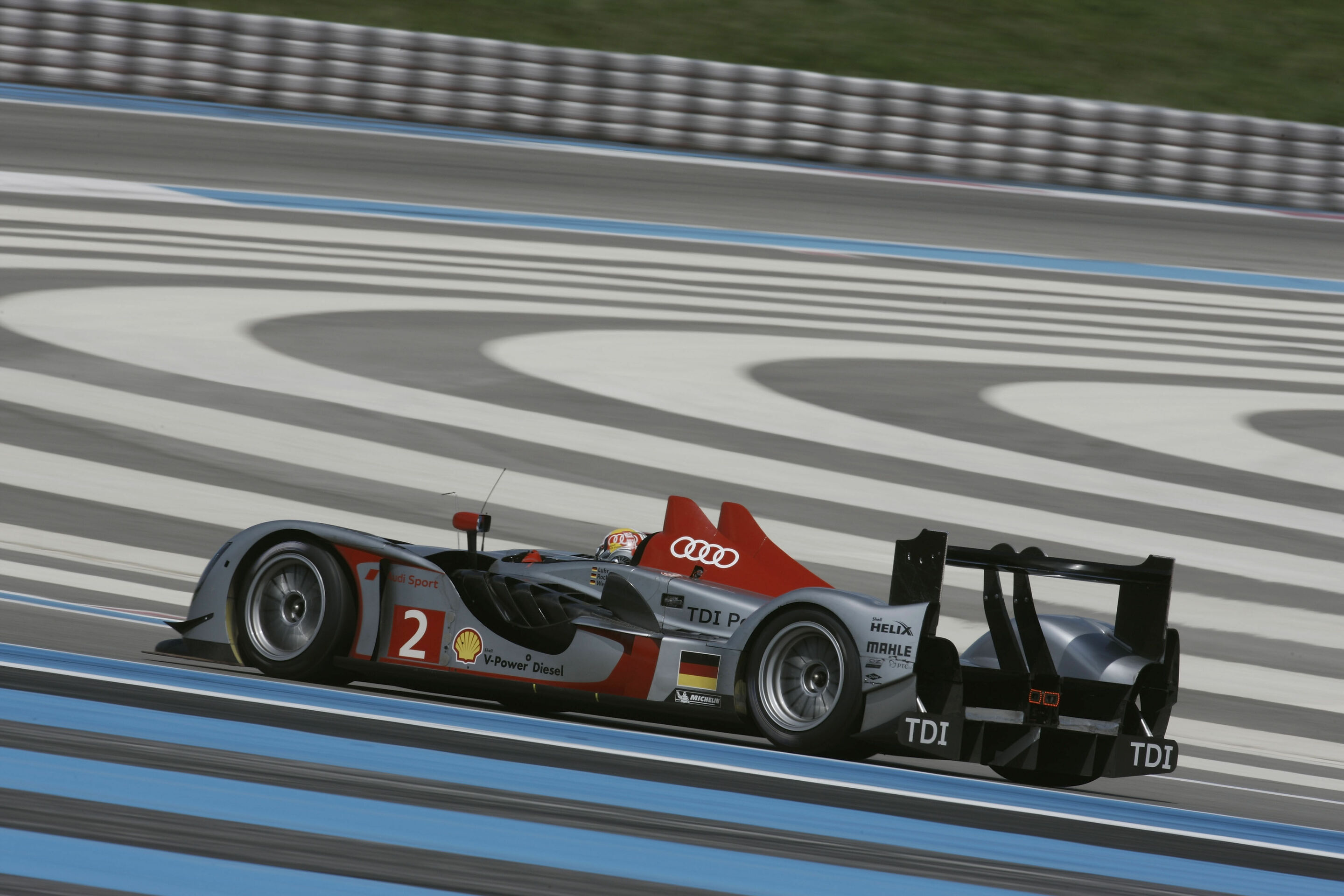 Audi R15 TDI - The Audi R15 TDI bei Testfahrten in Le Castellet