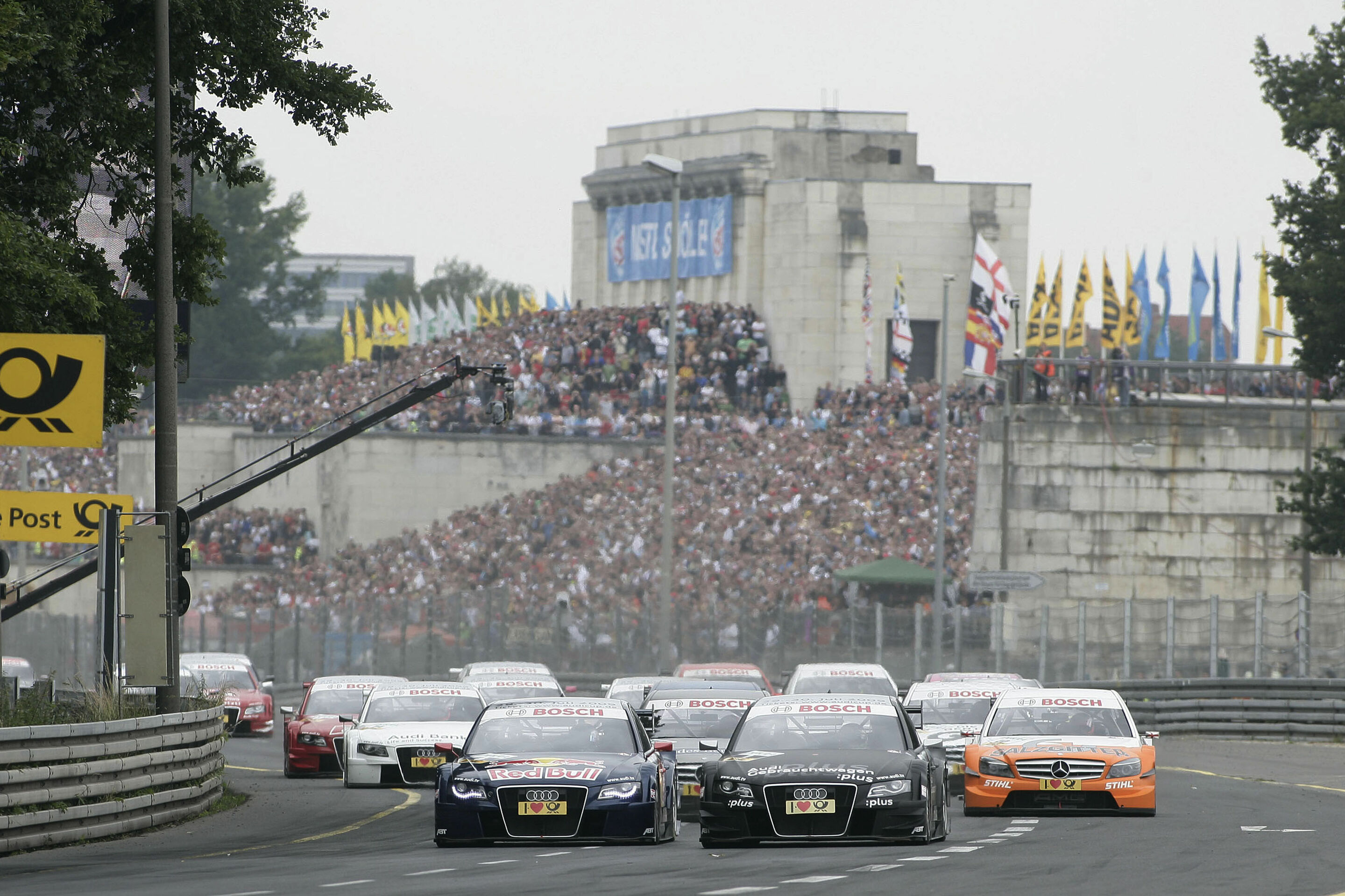 DTM 2009 - Red Bull Audi A4 DTM #5 (Audi Sport Team Abt Sportsline), Mattias Ekström; GW:plus/Top Service Audi A4 DTM #1 (Audi Sport Team Abt Sportsline), Timo Scheider